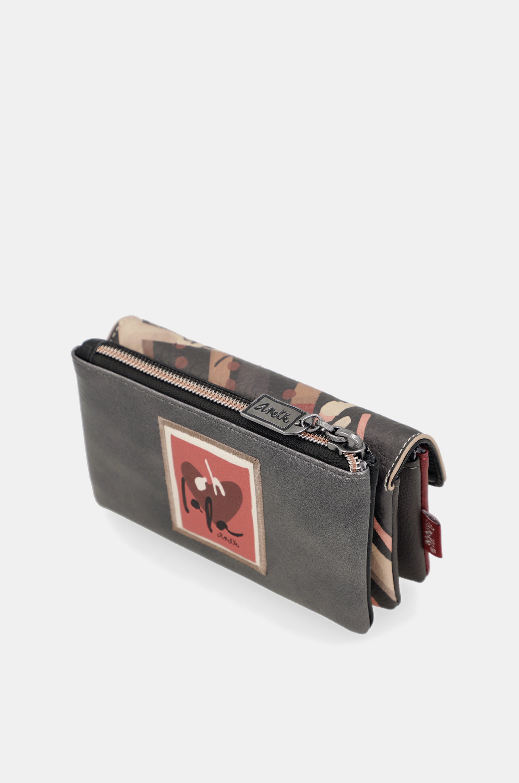 Parisian coin purse with flap
