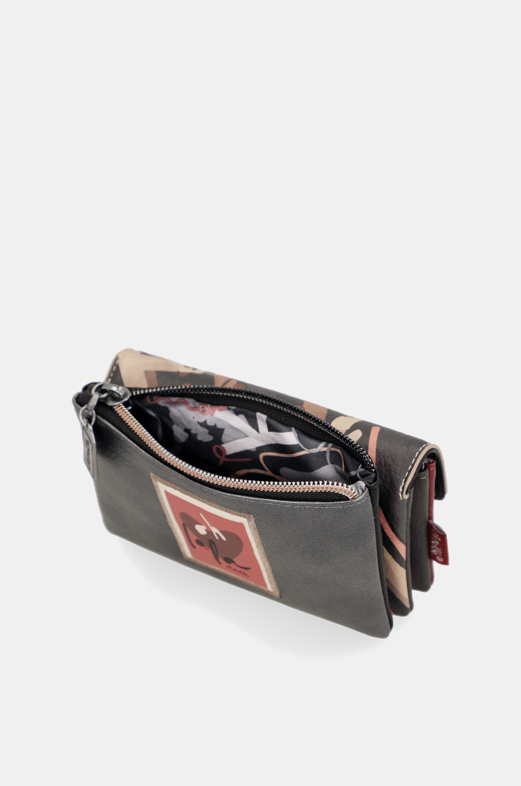Parisian coin purse with flap