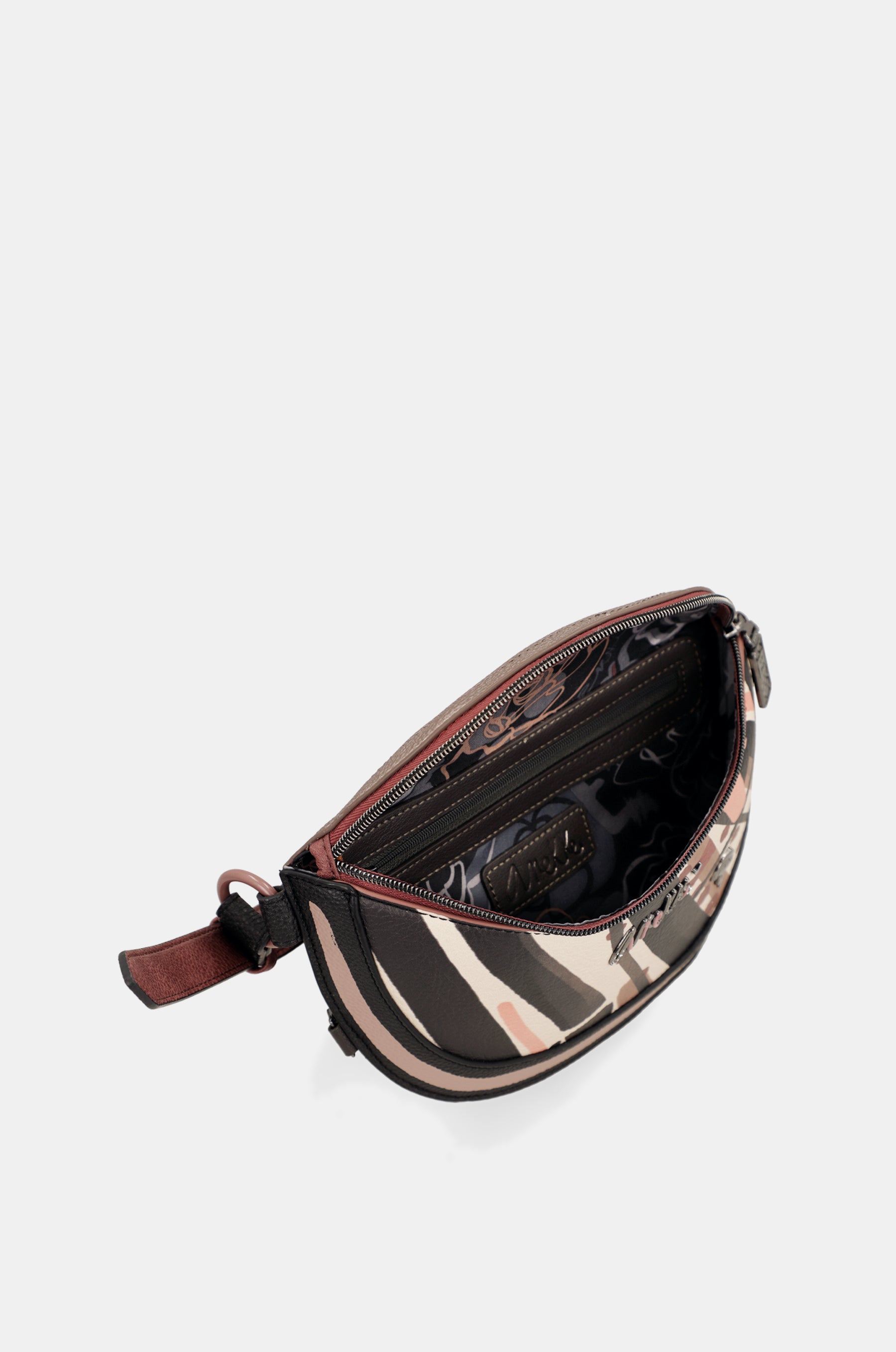 Parisian fanny pack