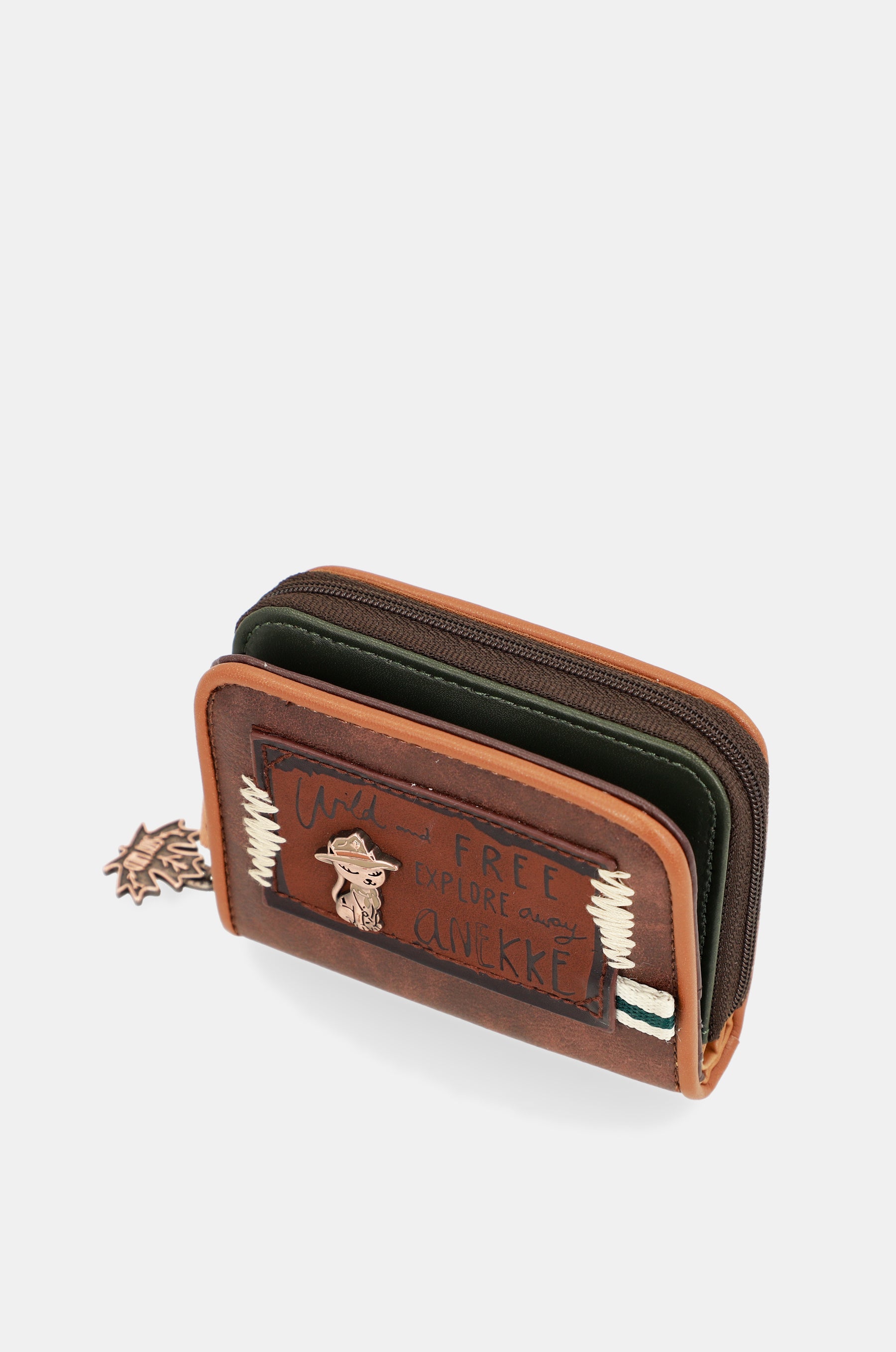 Wild small wallet