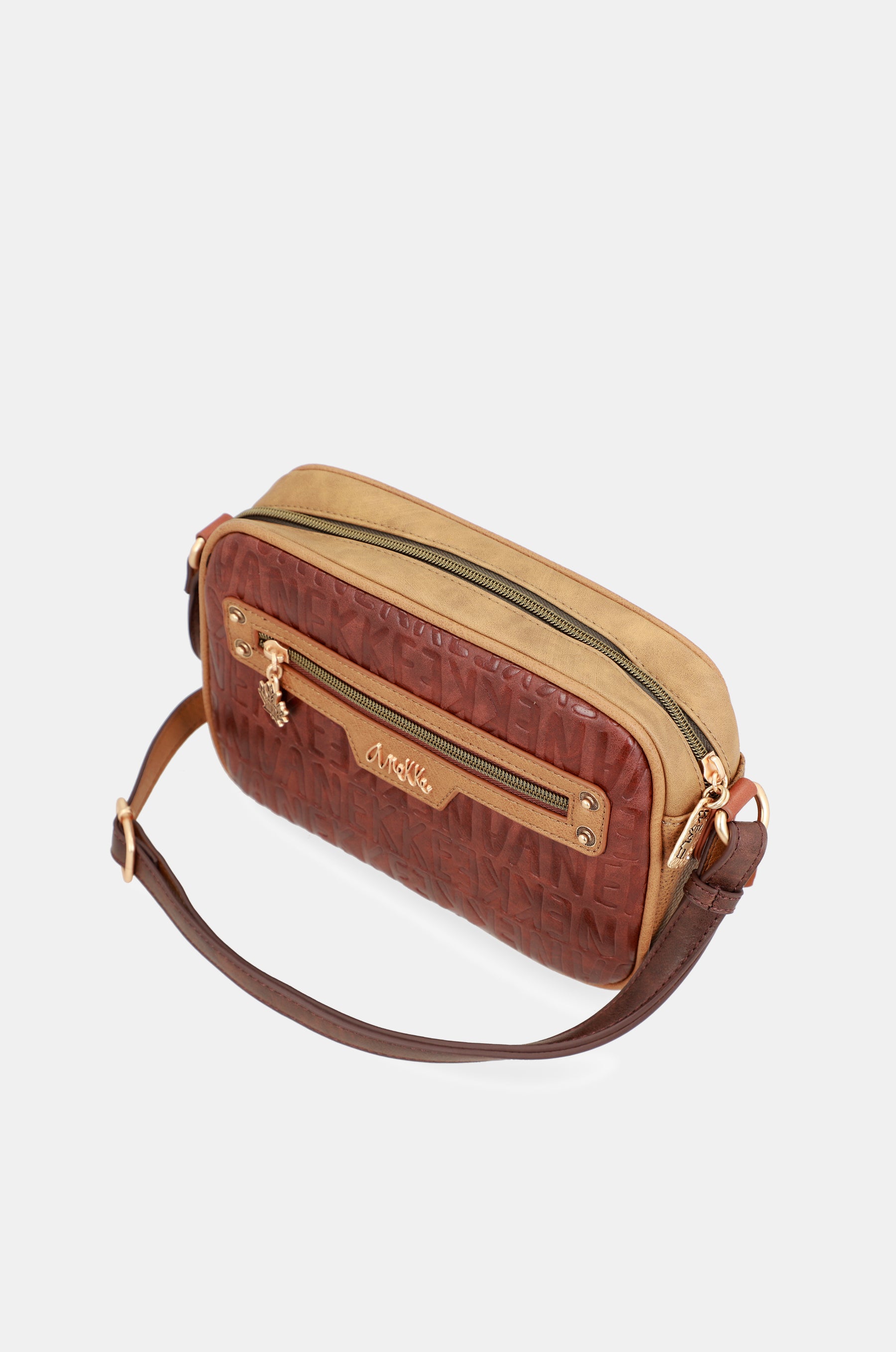 Urban logo small shoulder bag