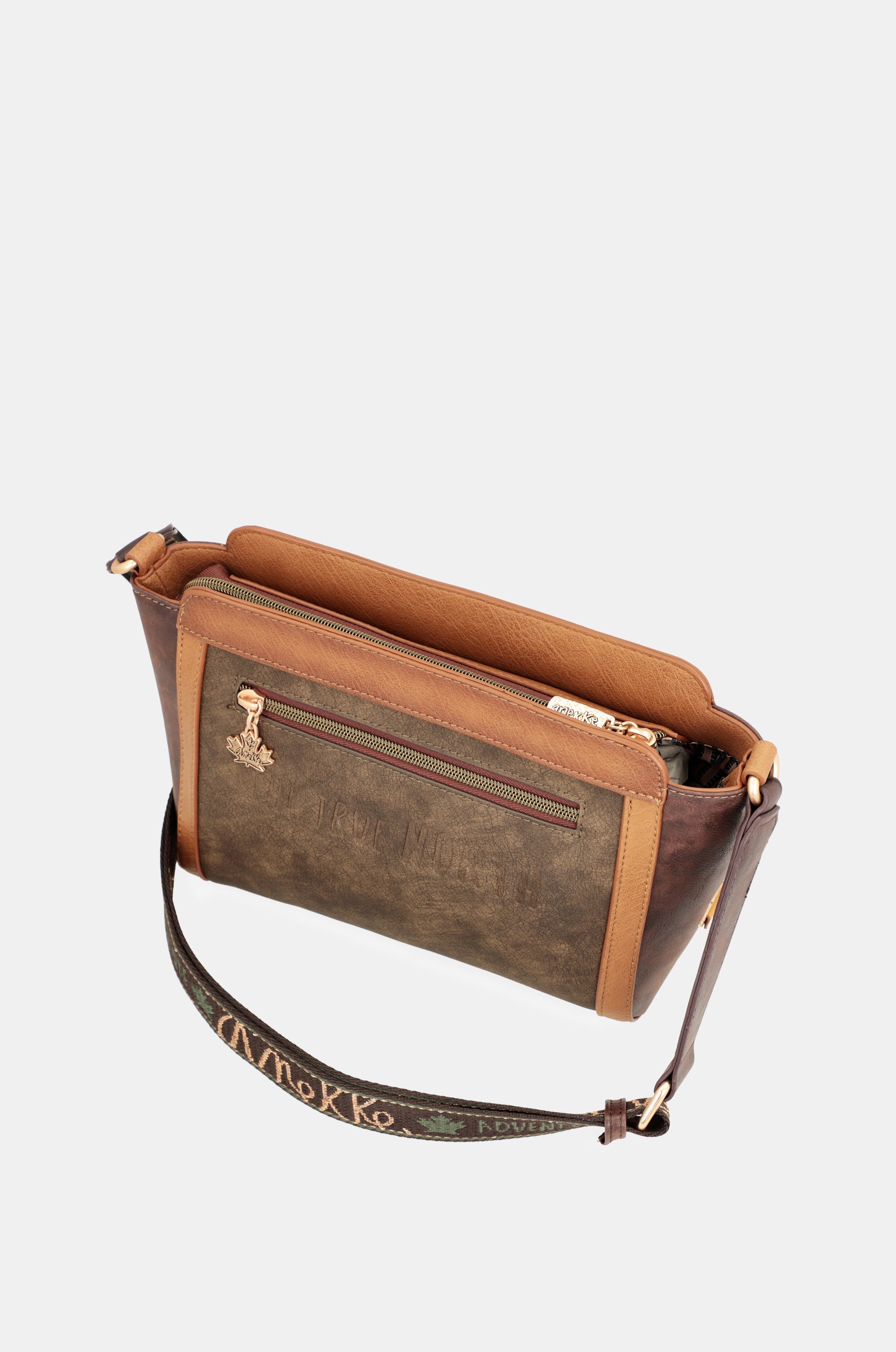 Urban logo medium shoulder bag