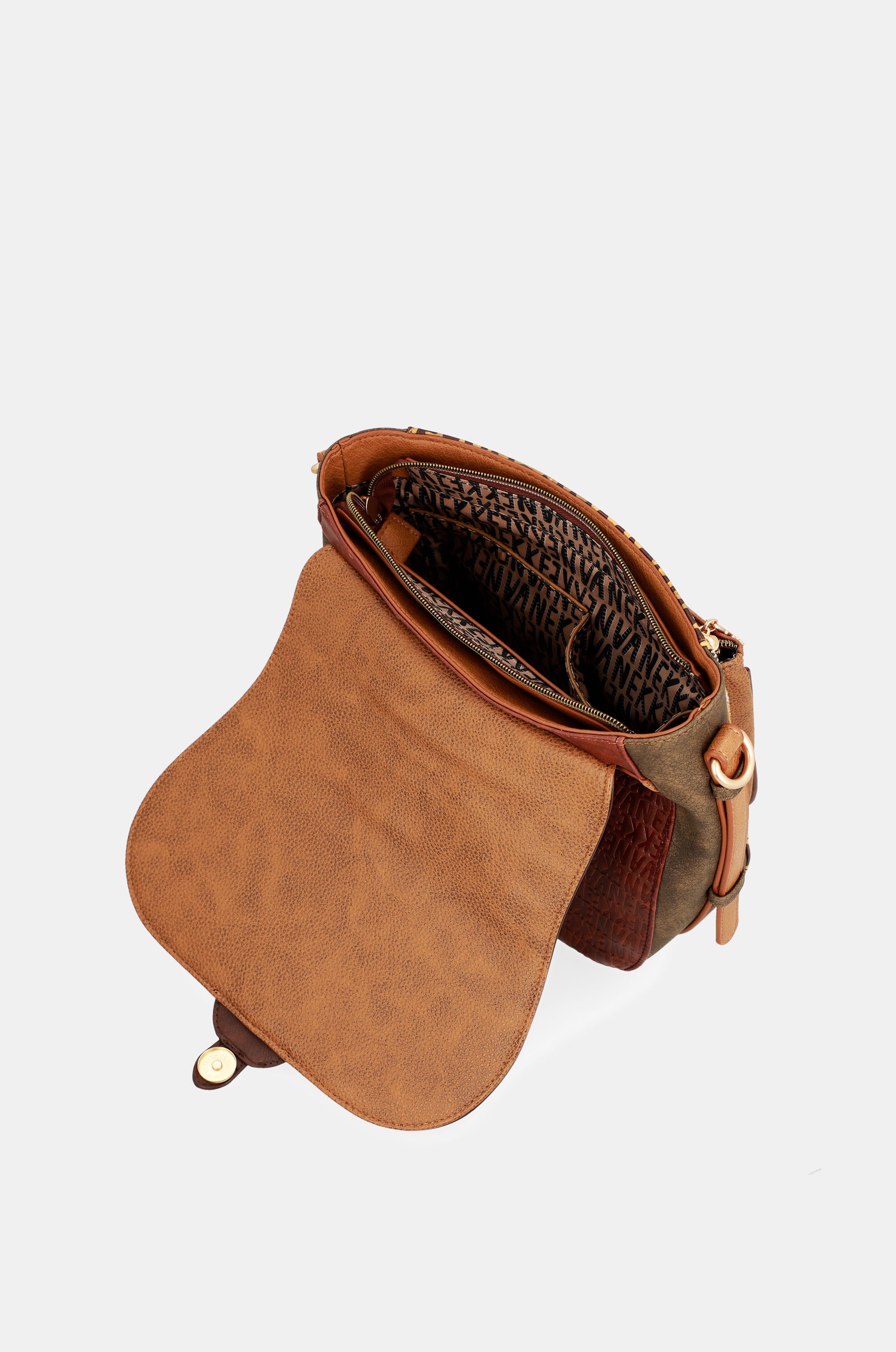 Urban backpack convertible in bandoleer