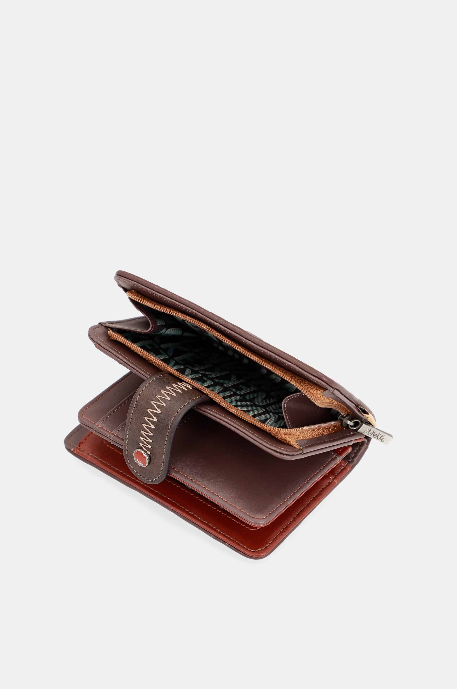 Medium wallet Voice