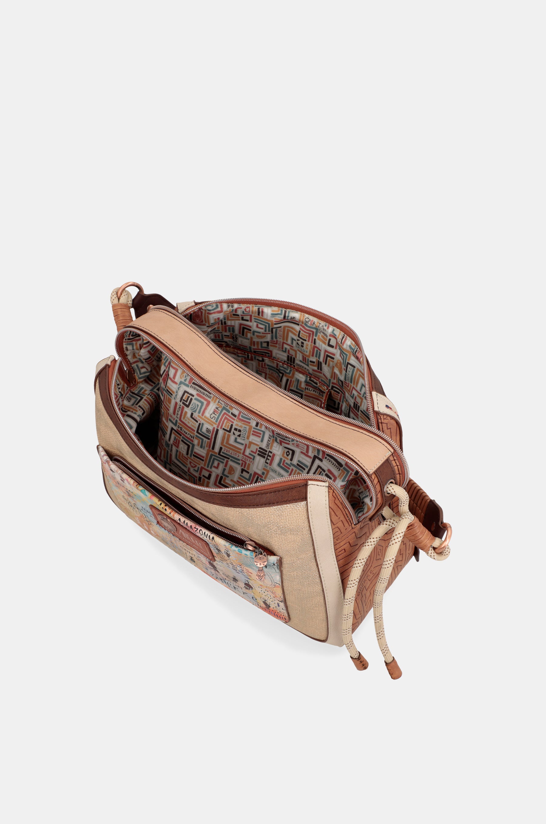 Menire crossbody bag with shoulder strap