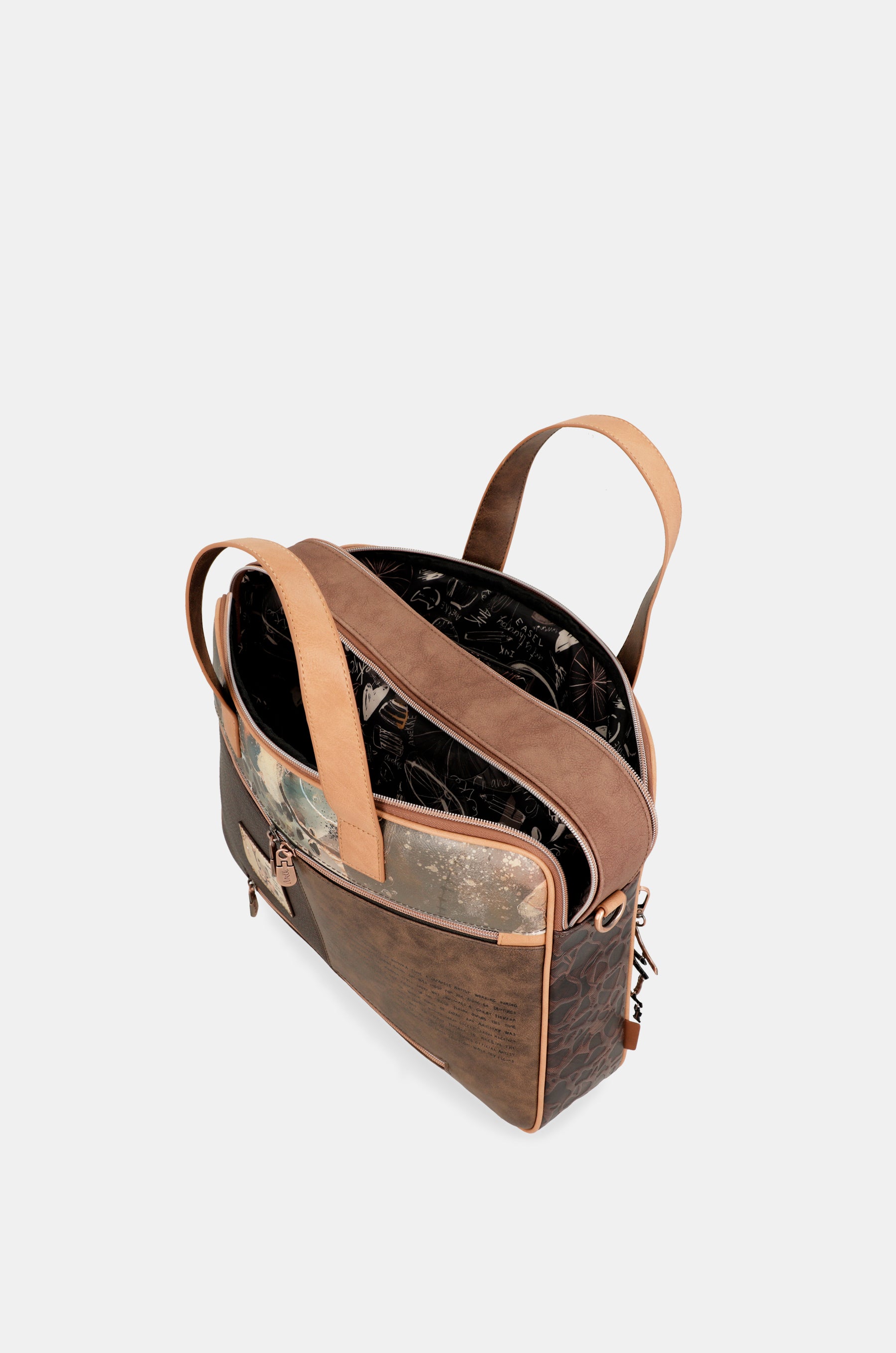 Shōen brown document holder