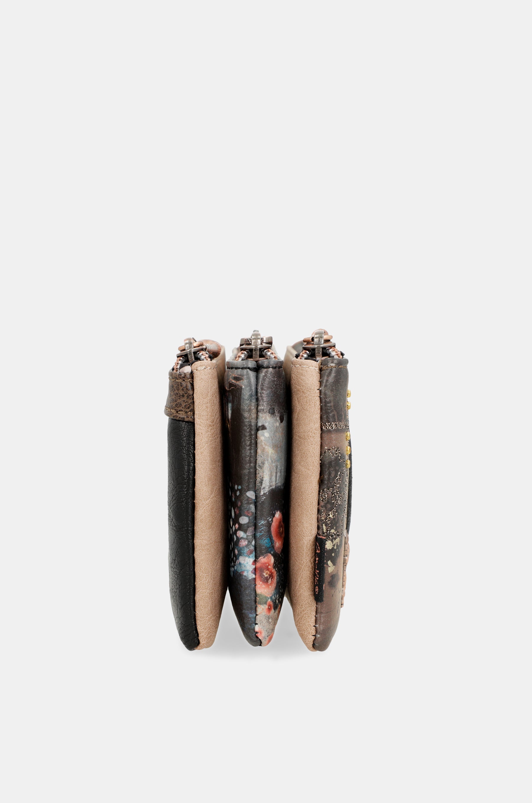 Shōen pencil case