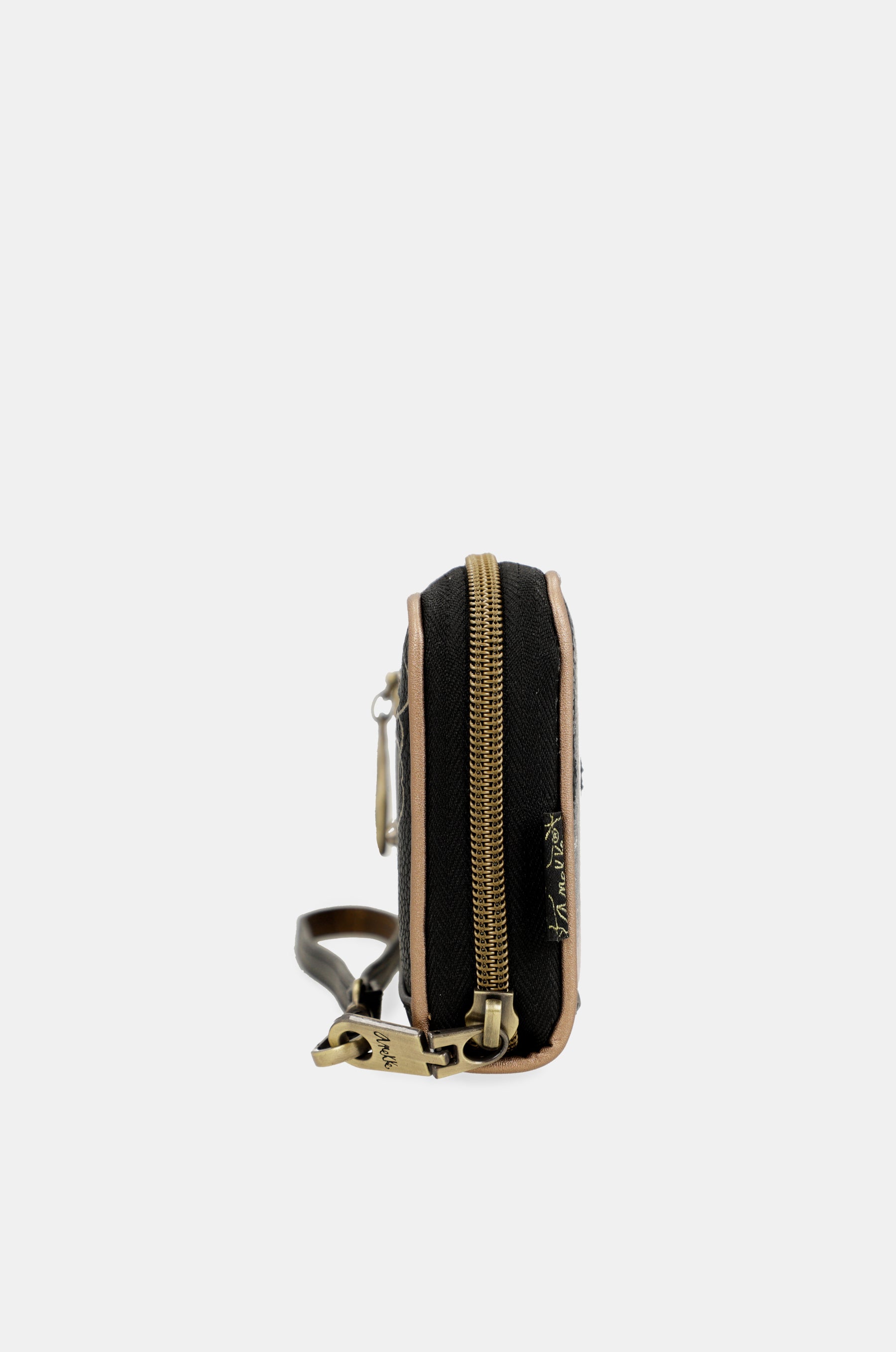 Nature Shodō Anekke large black RFID wallet