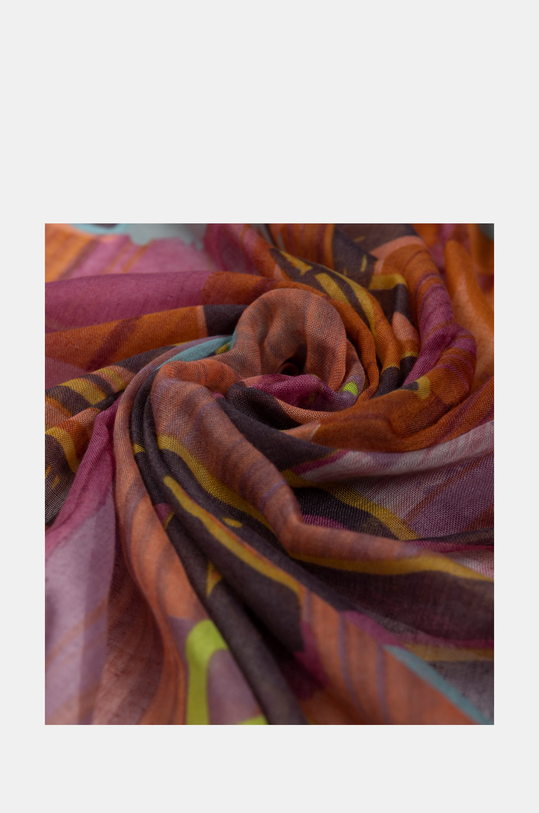 Contemporary violet scarf