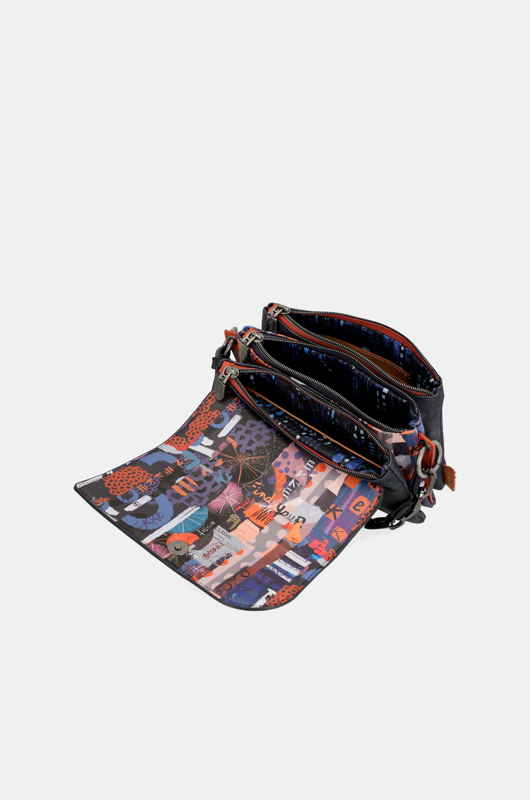 Contemporary flap shoulder bag