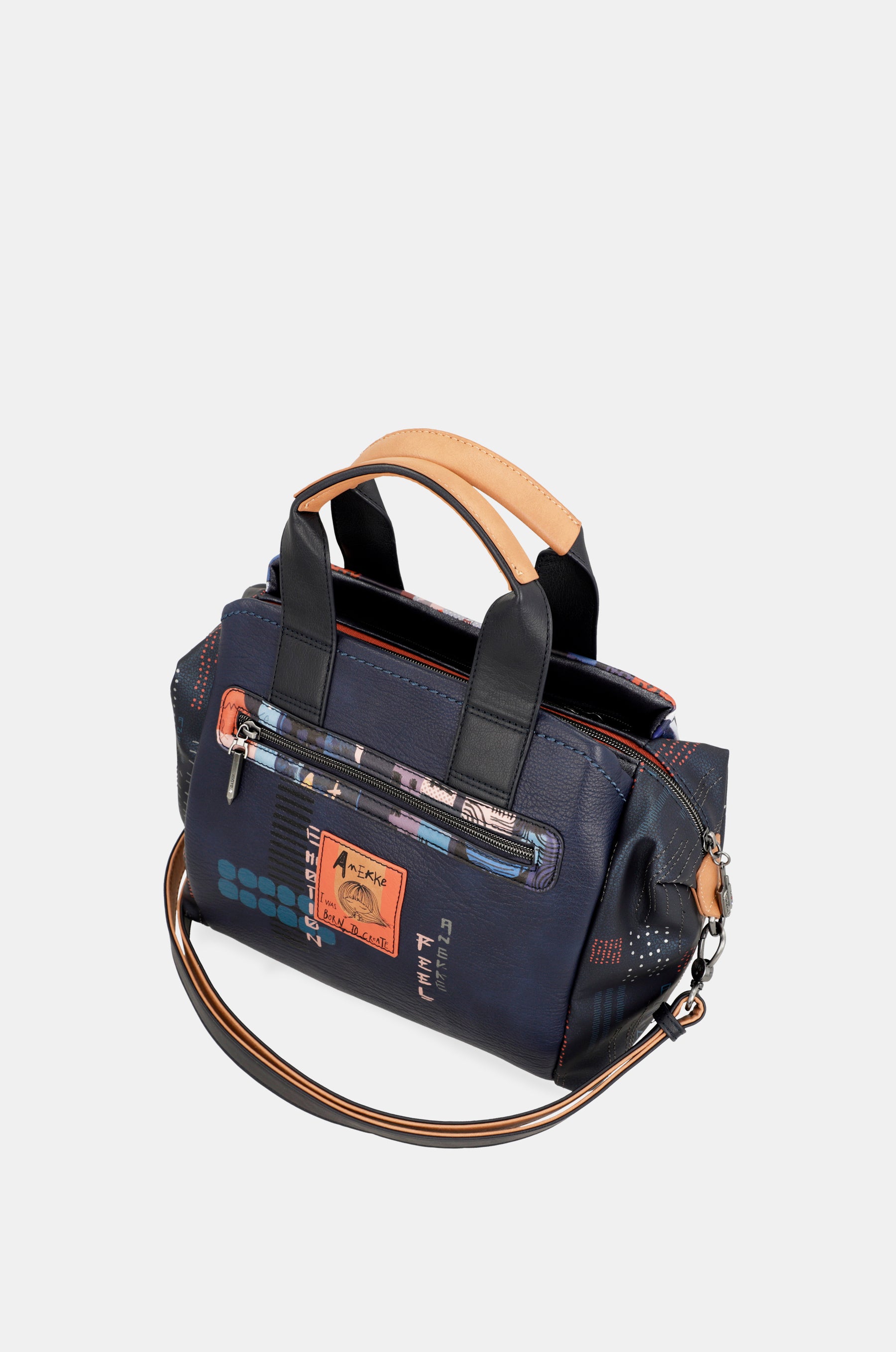 Kyomu handbag with shoulder strap