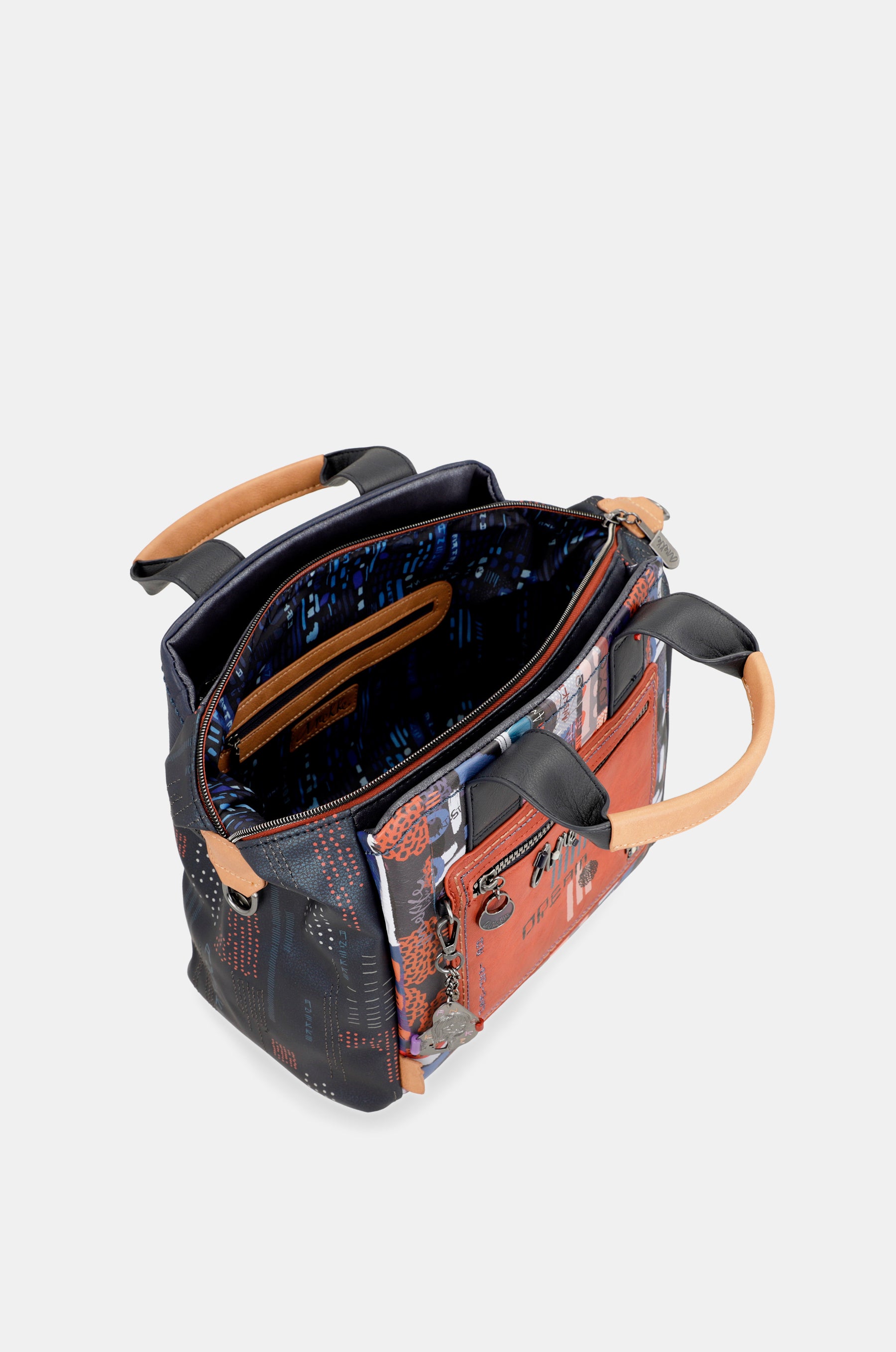 Kyomu handbag with shoulder strap