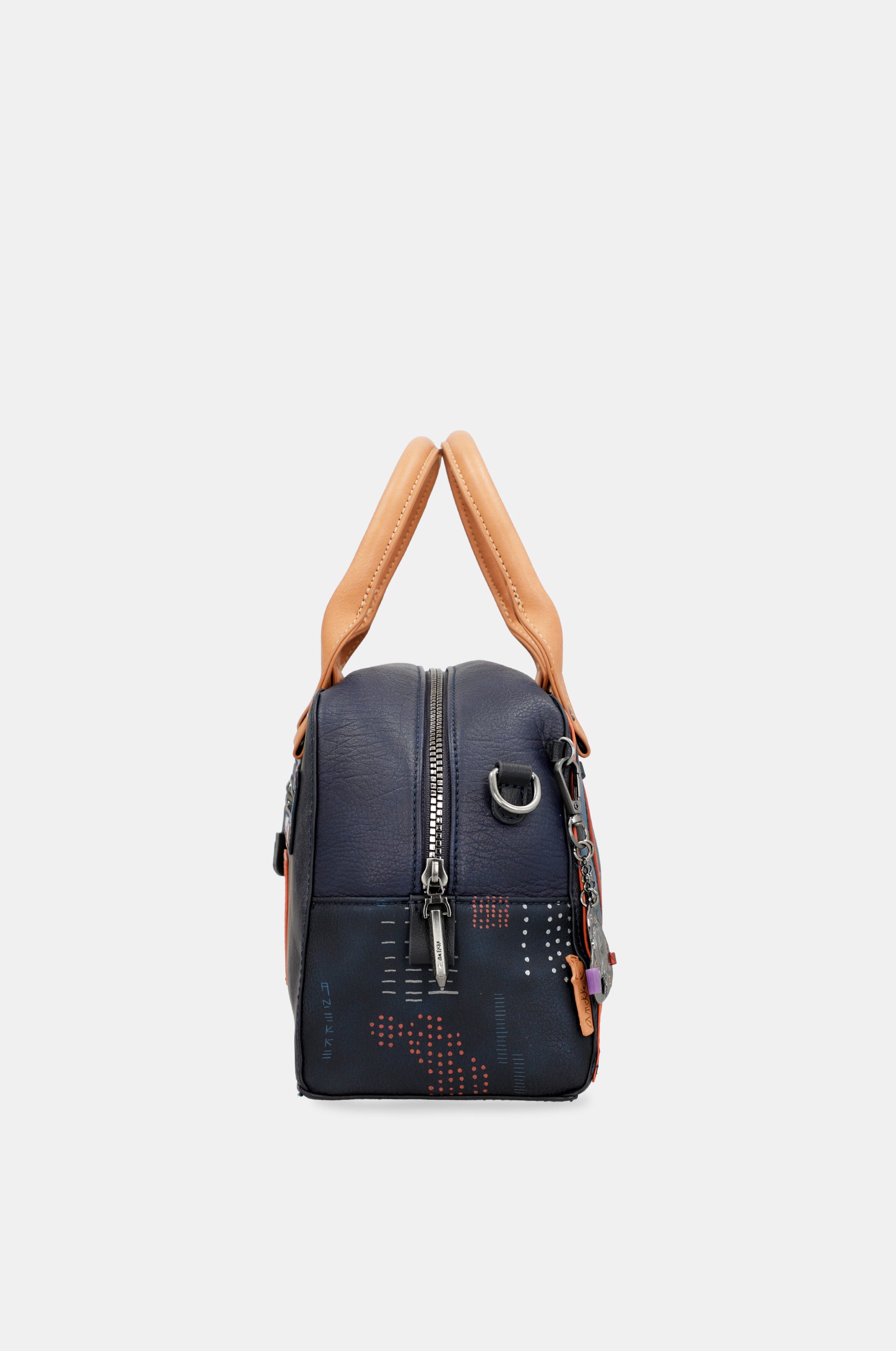 Nagare medium bowling bag