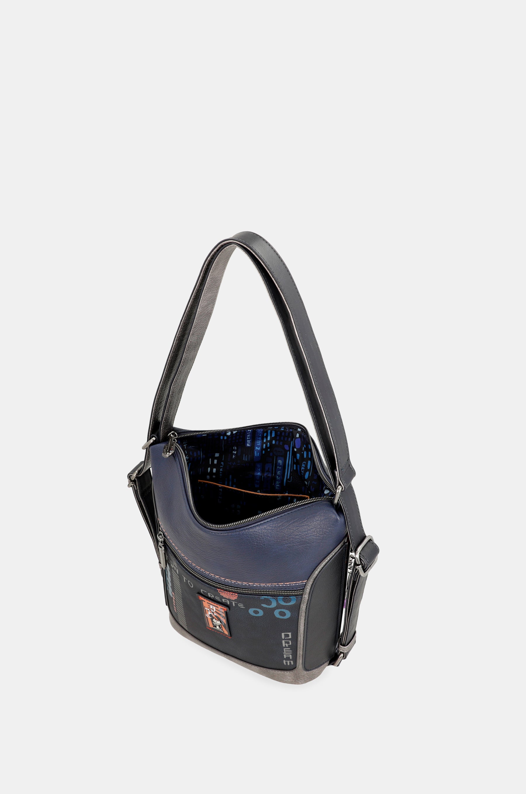 Kyomu shoulder bag convertible into a Kyomu backpack