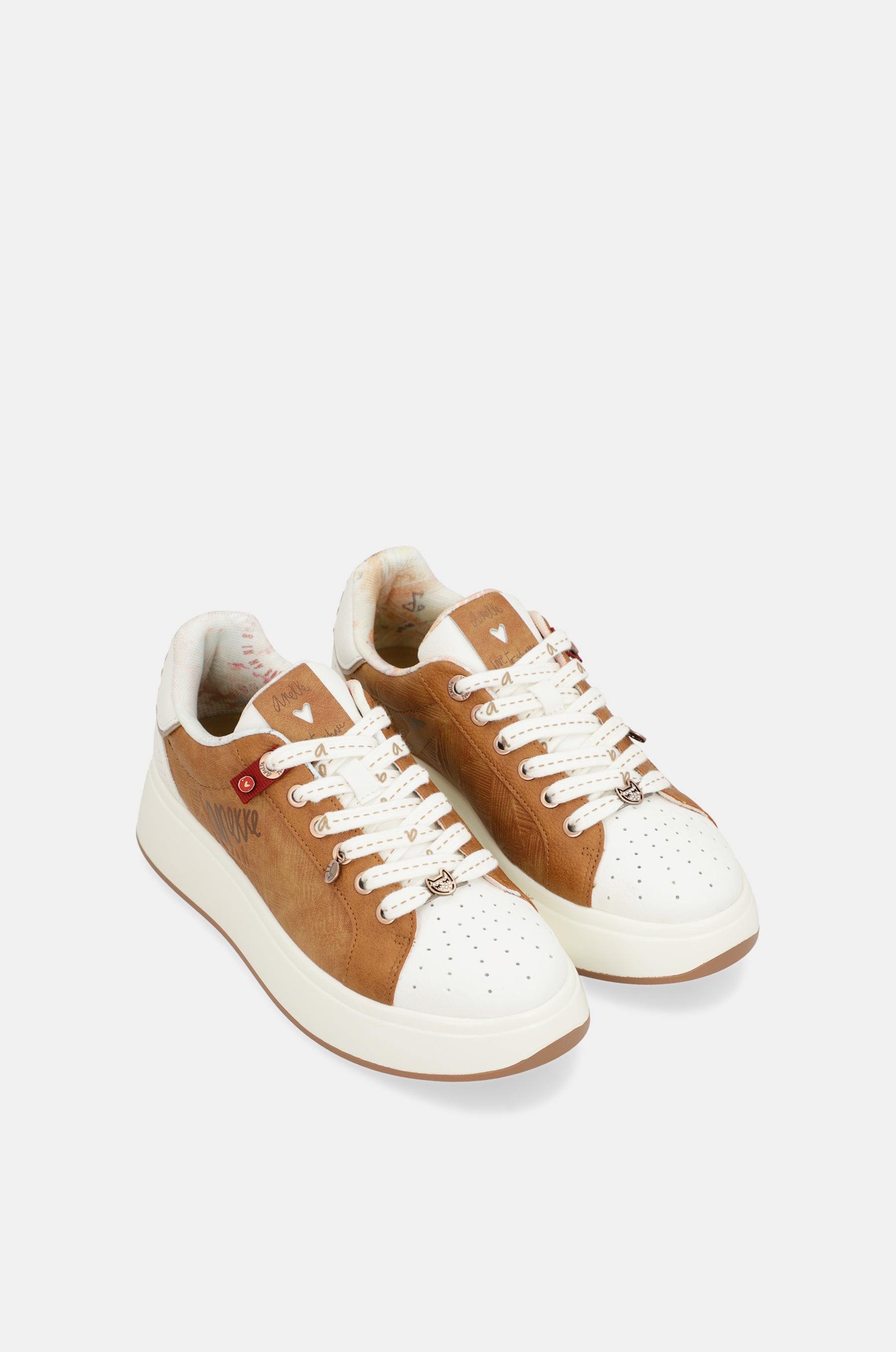 Peace & Love brown sneakers
