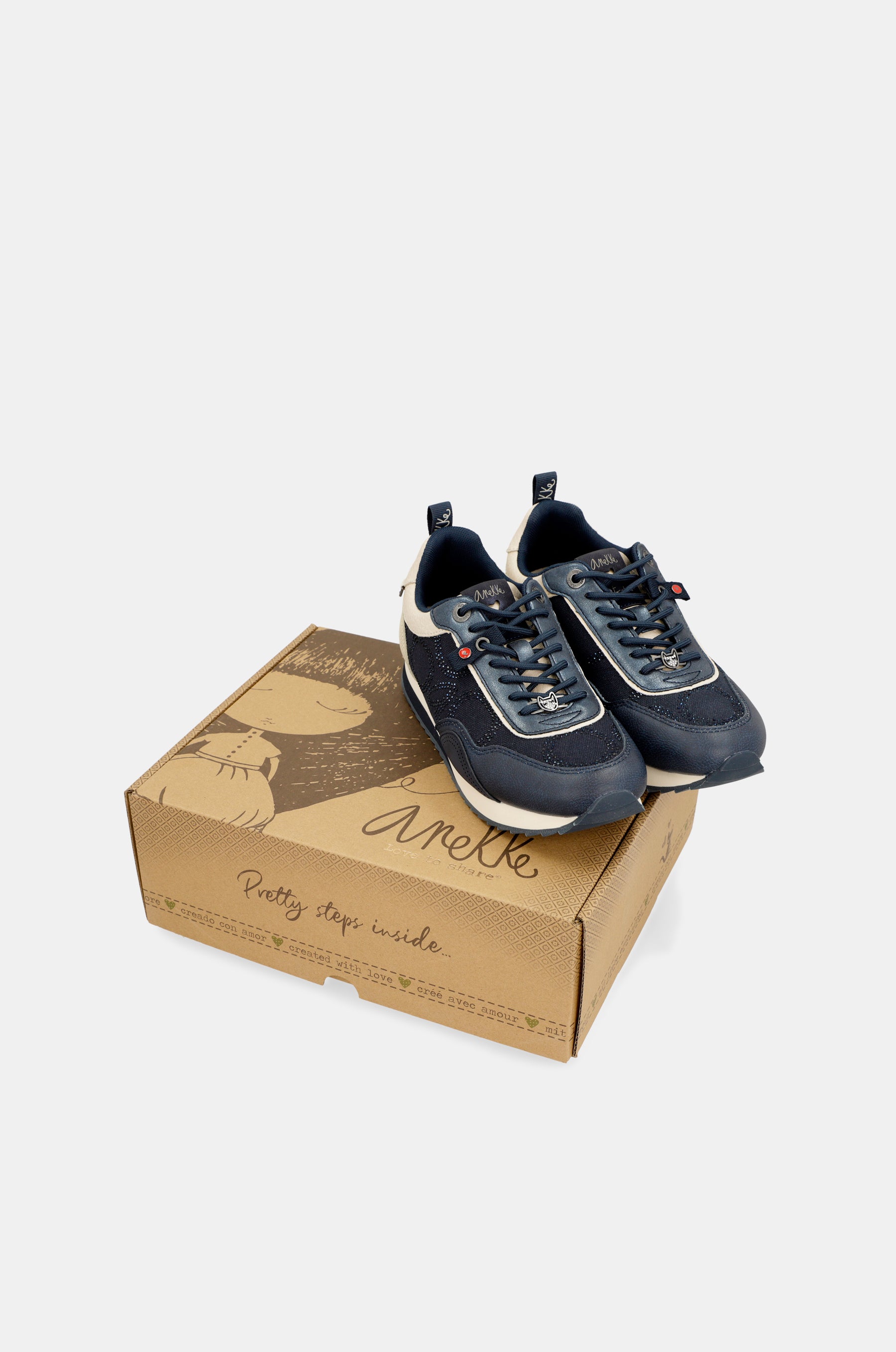 Hollywood navy blue sneakers