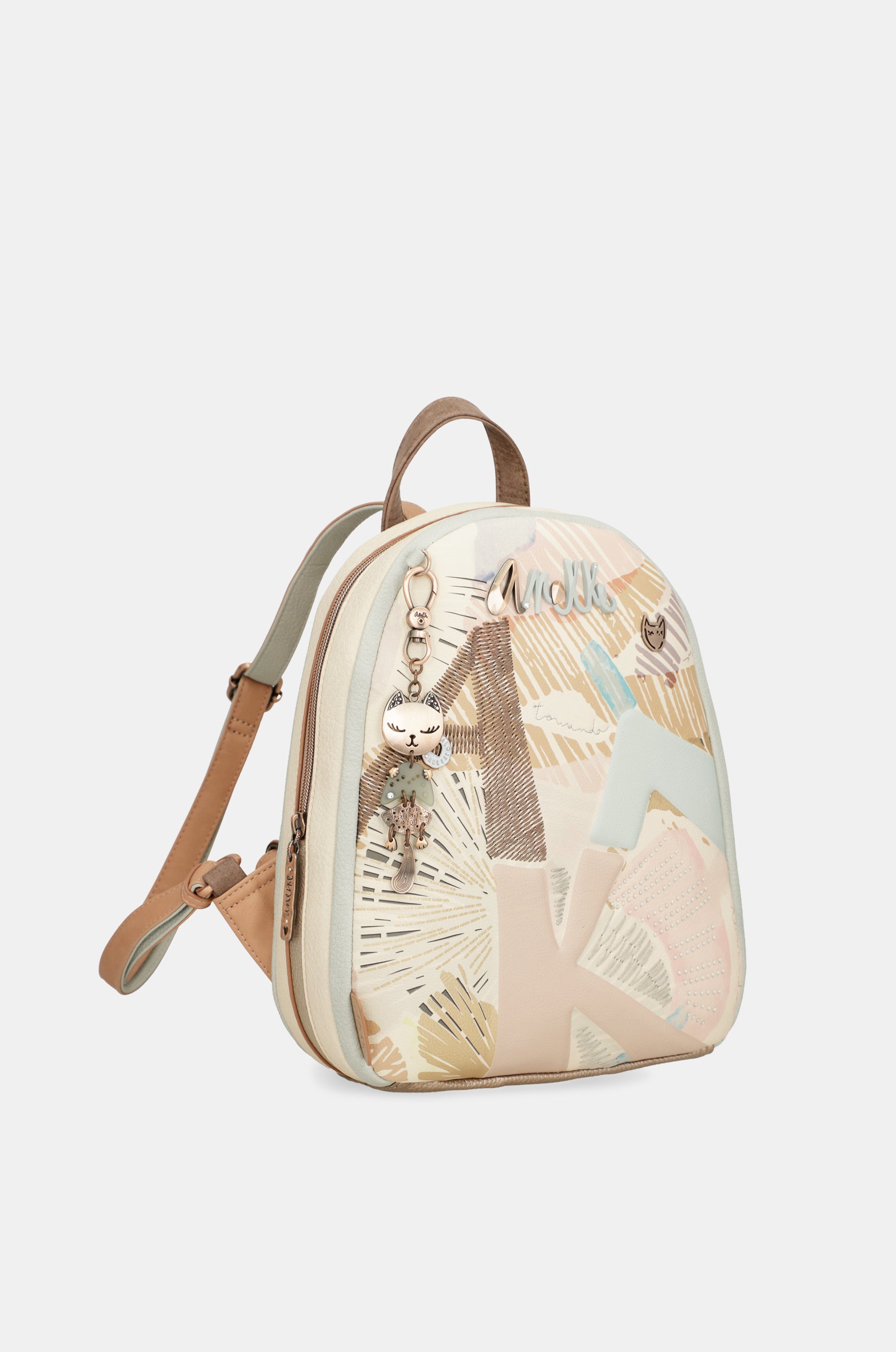 Passion backpack for leisure use