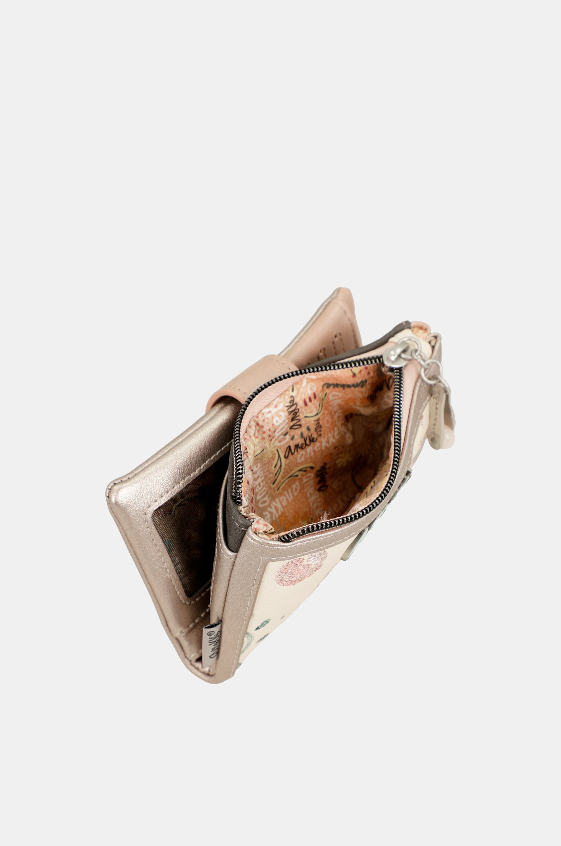 Psicodelic flexible RFID wallet