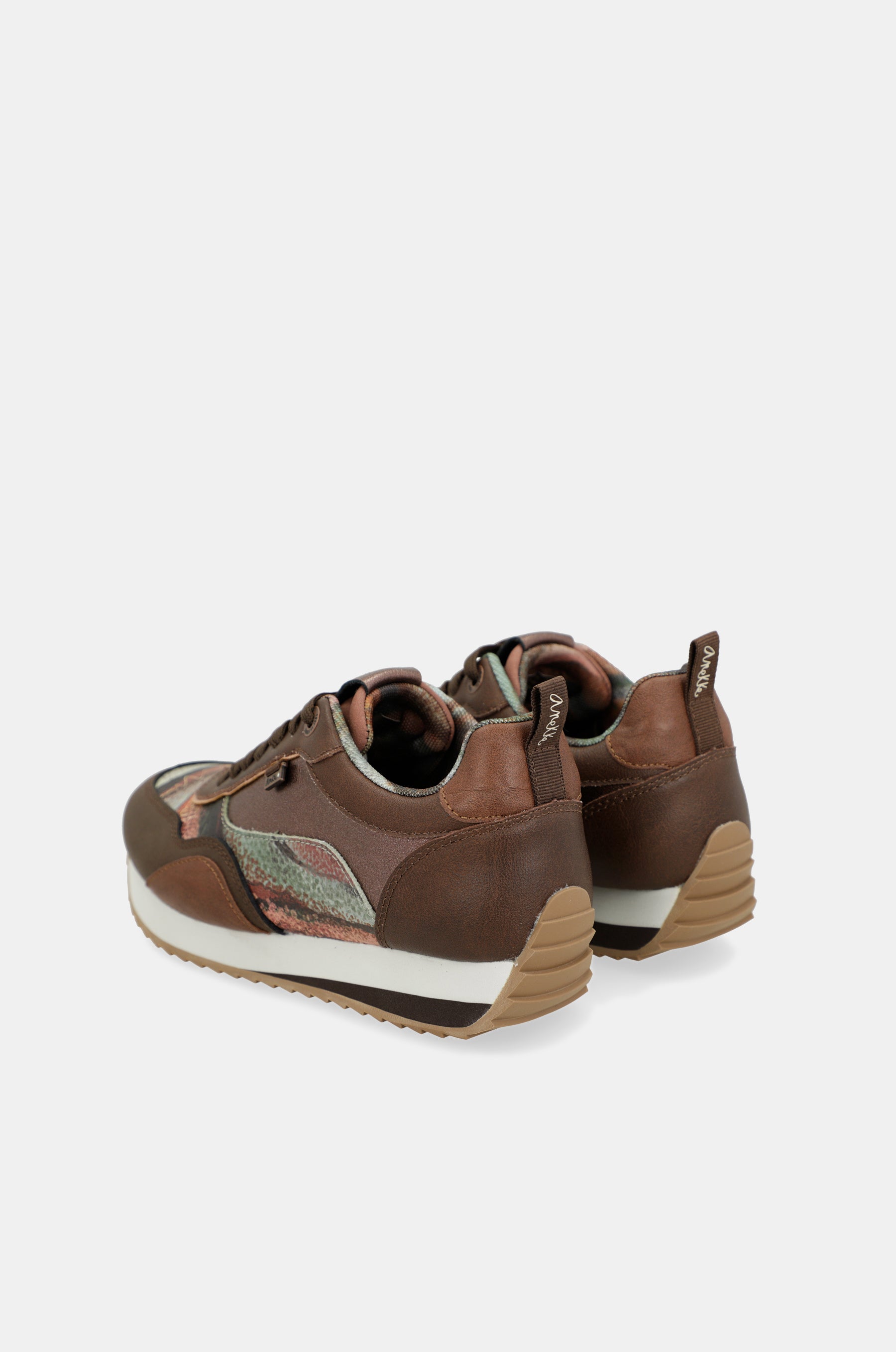 Travel printed sneakers