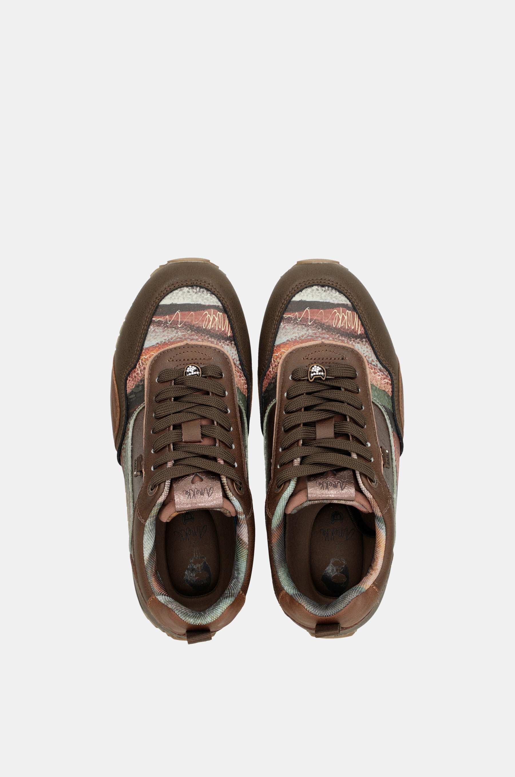 Travel printed sneakers