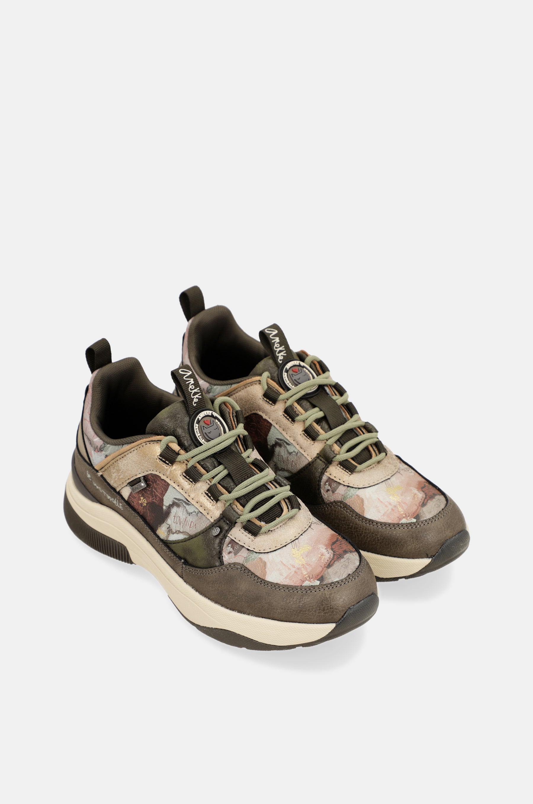 Sport green sneakers