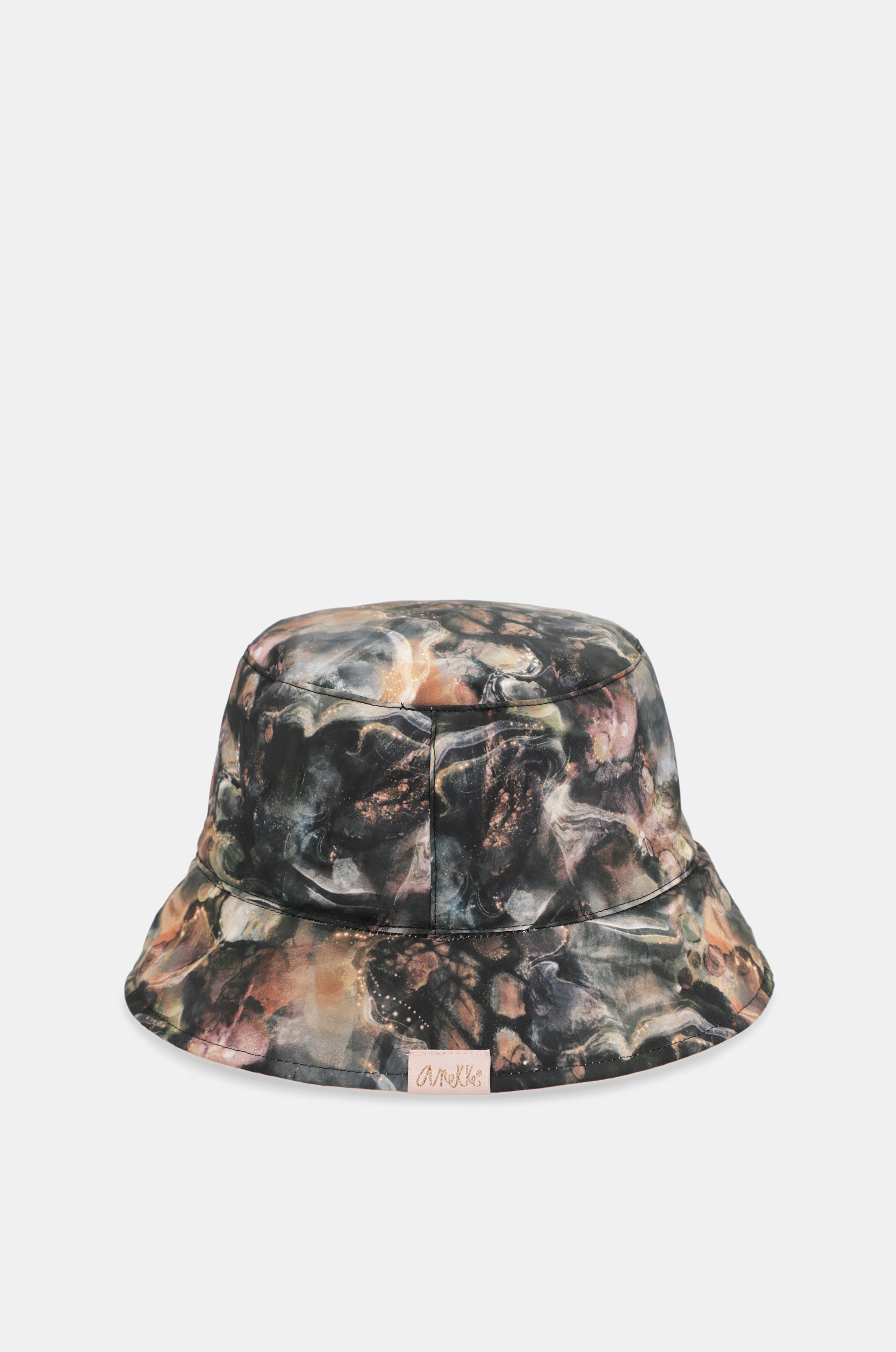 Dreamverse reversible bucket hat
