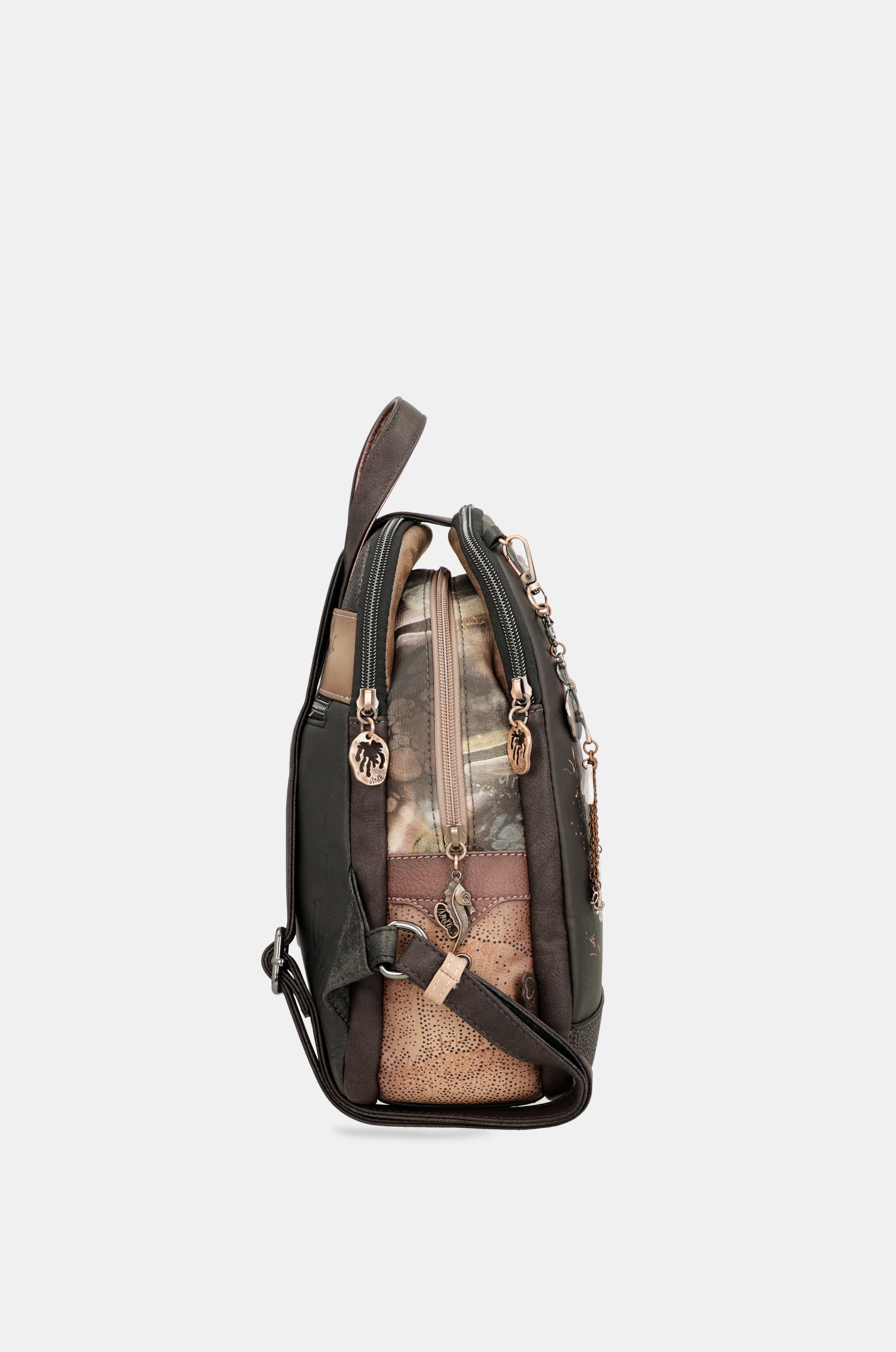 Dreamverse 3-compartment backpack