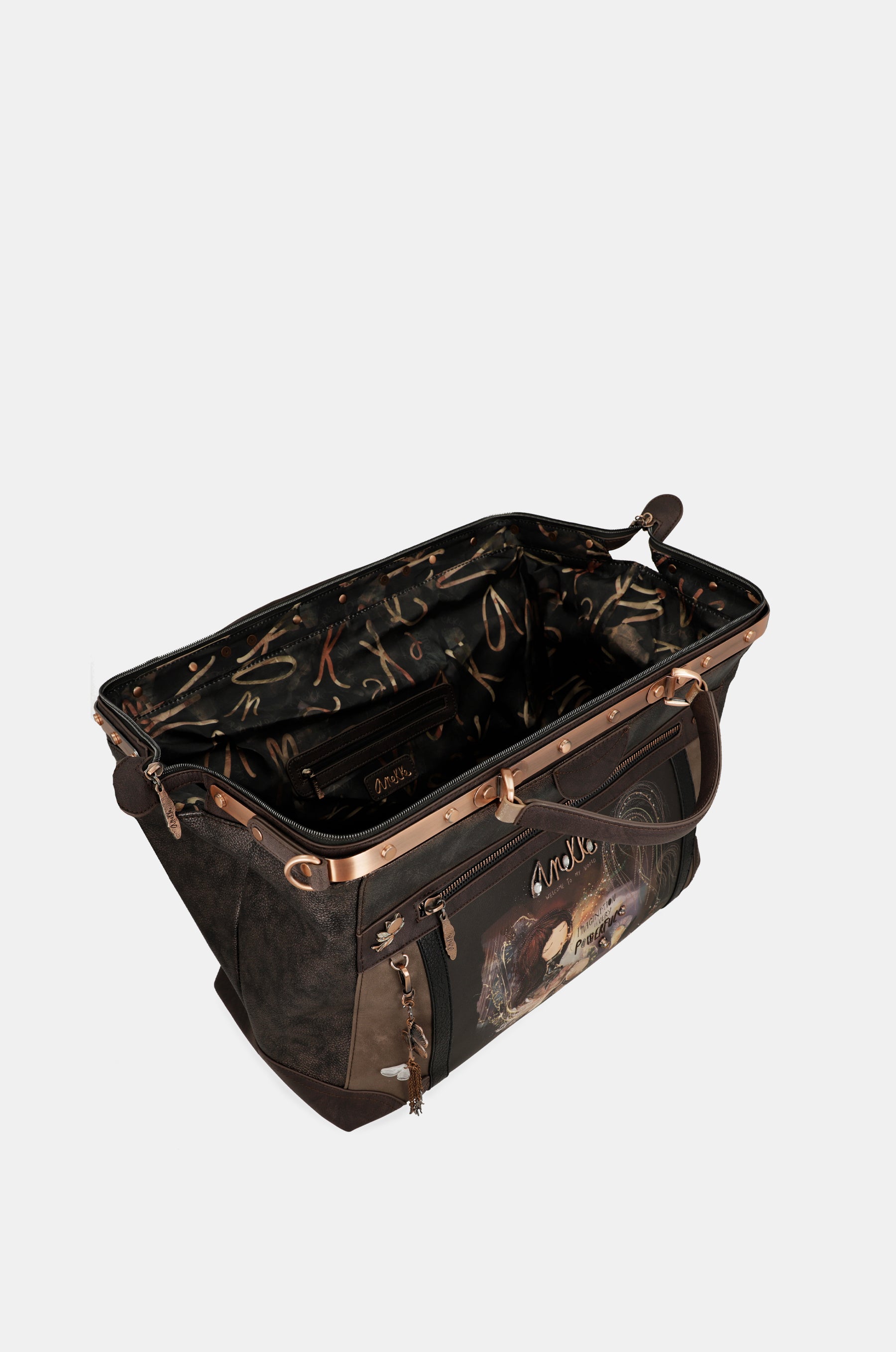 Dreamverse travel bag