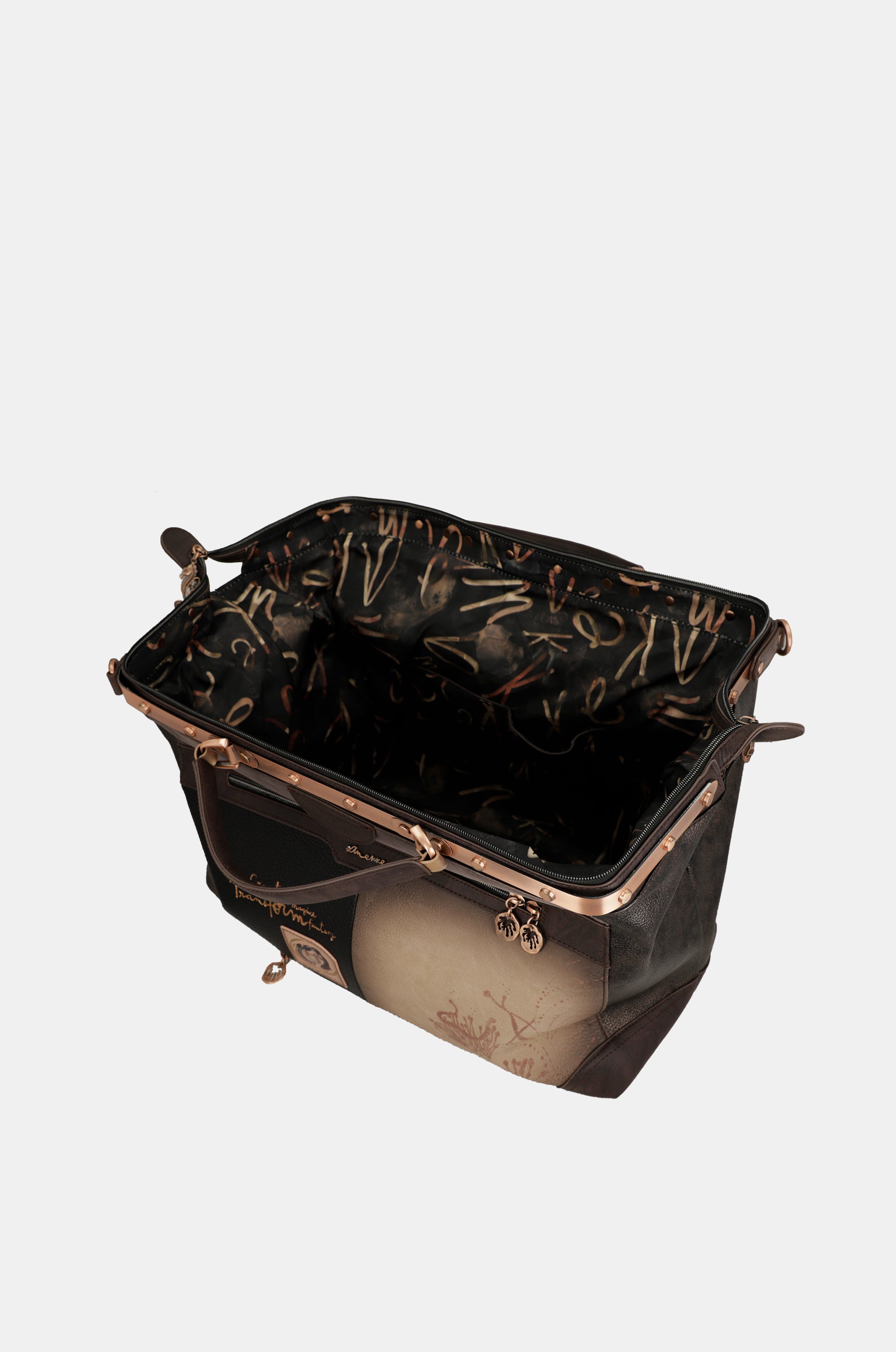Dreamverse travel bag
