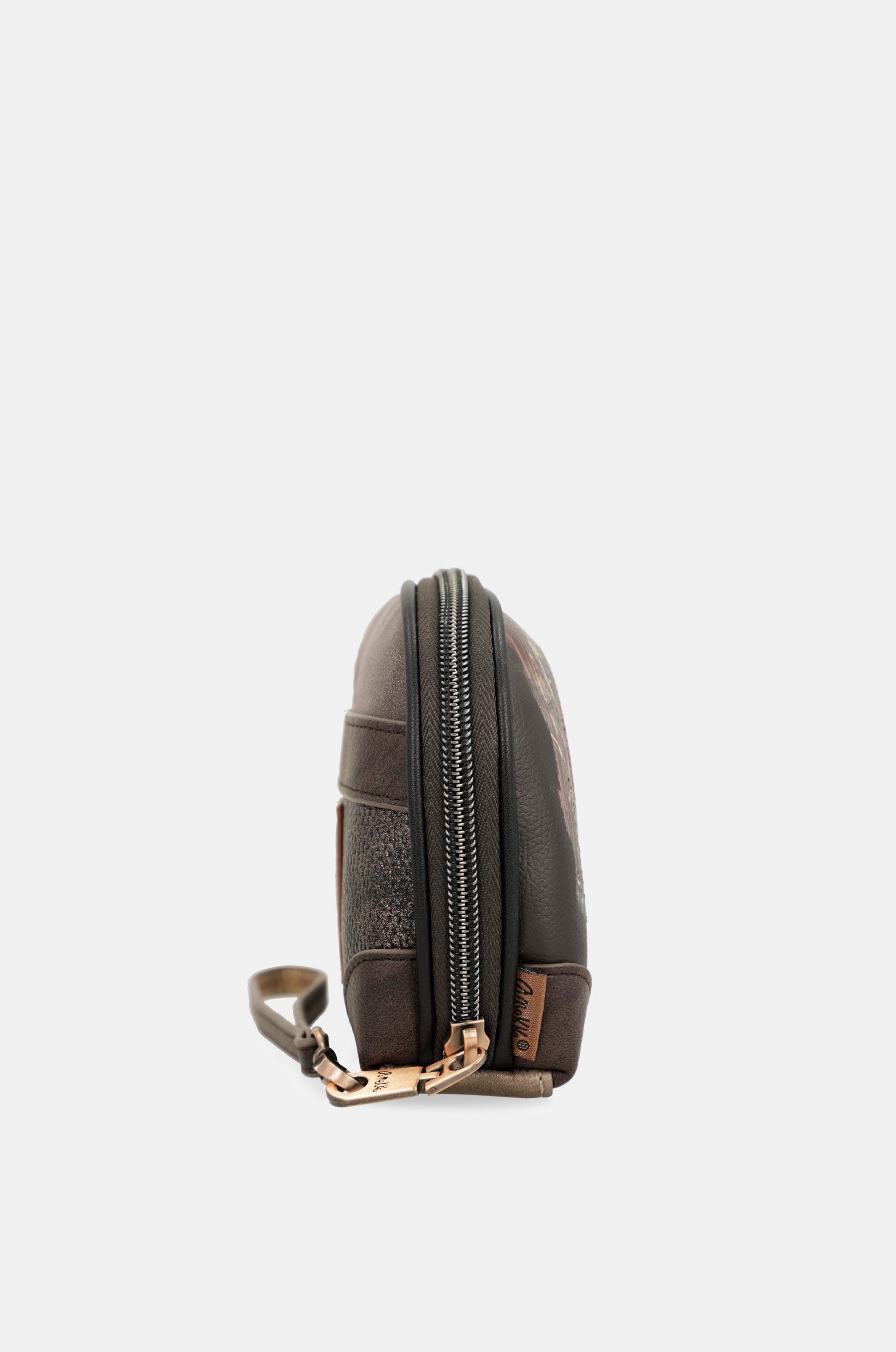 Dreamverse holdall bag