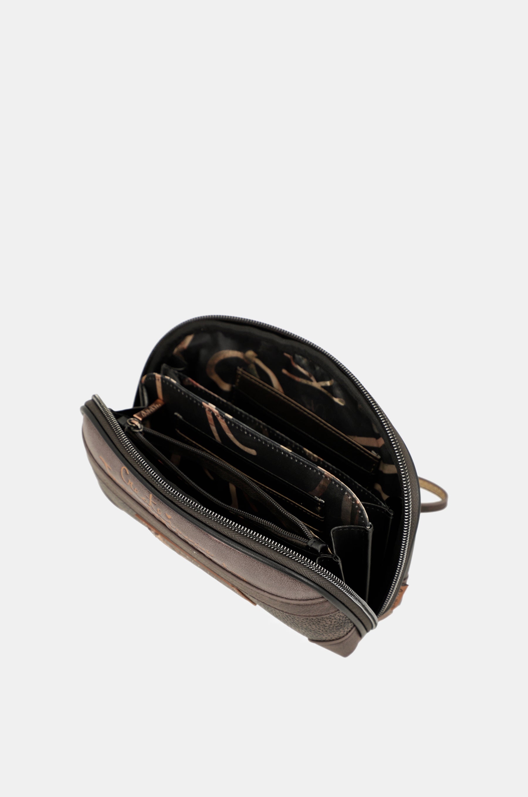 Dreamverse holdall bag