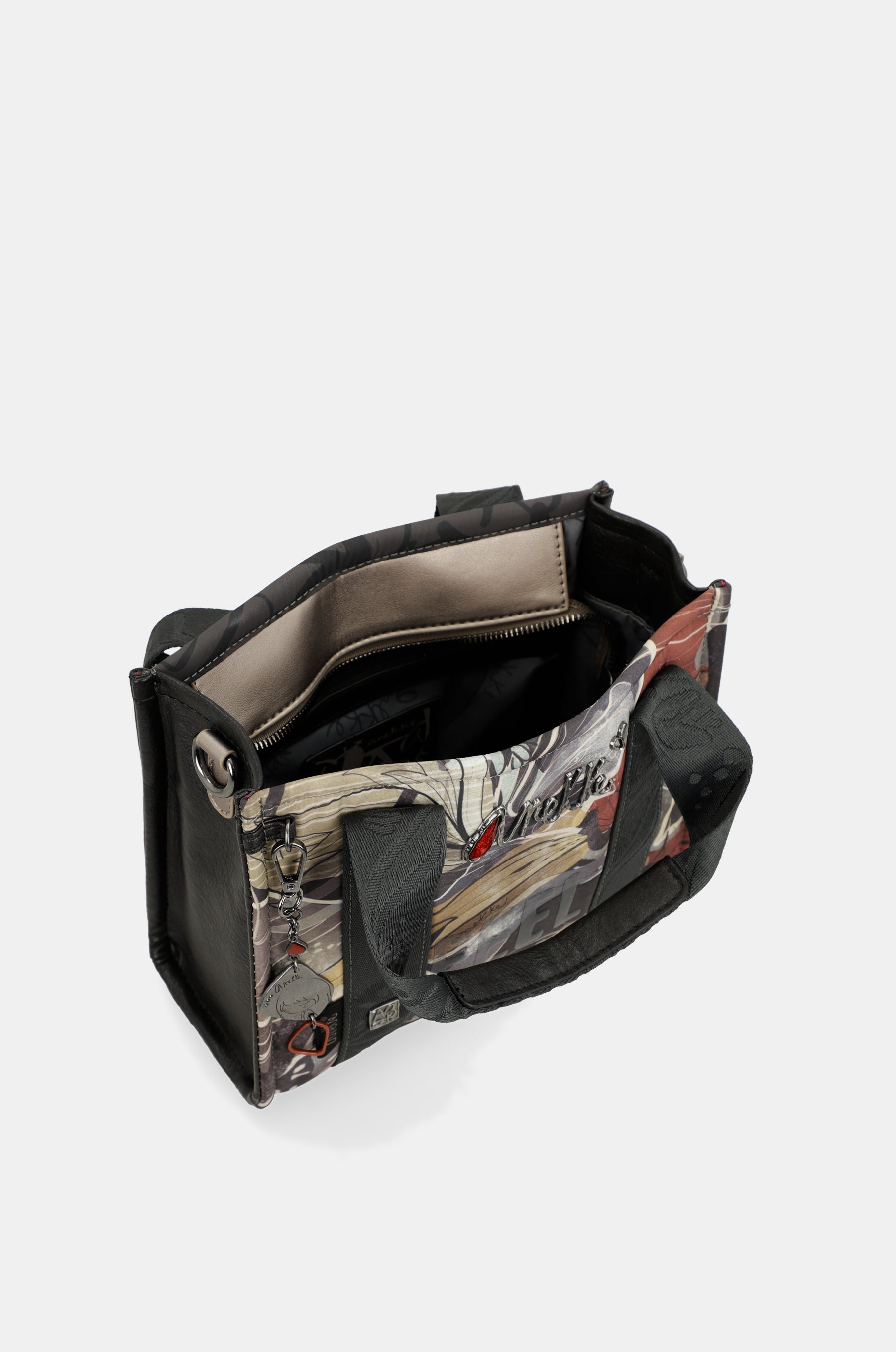 Imaginary short handle bag