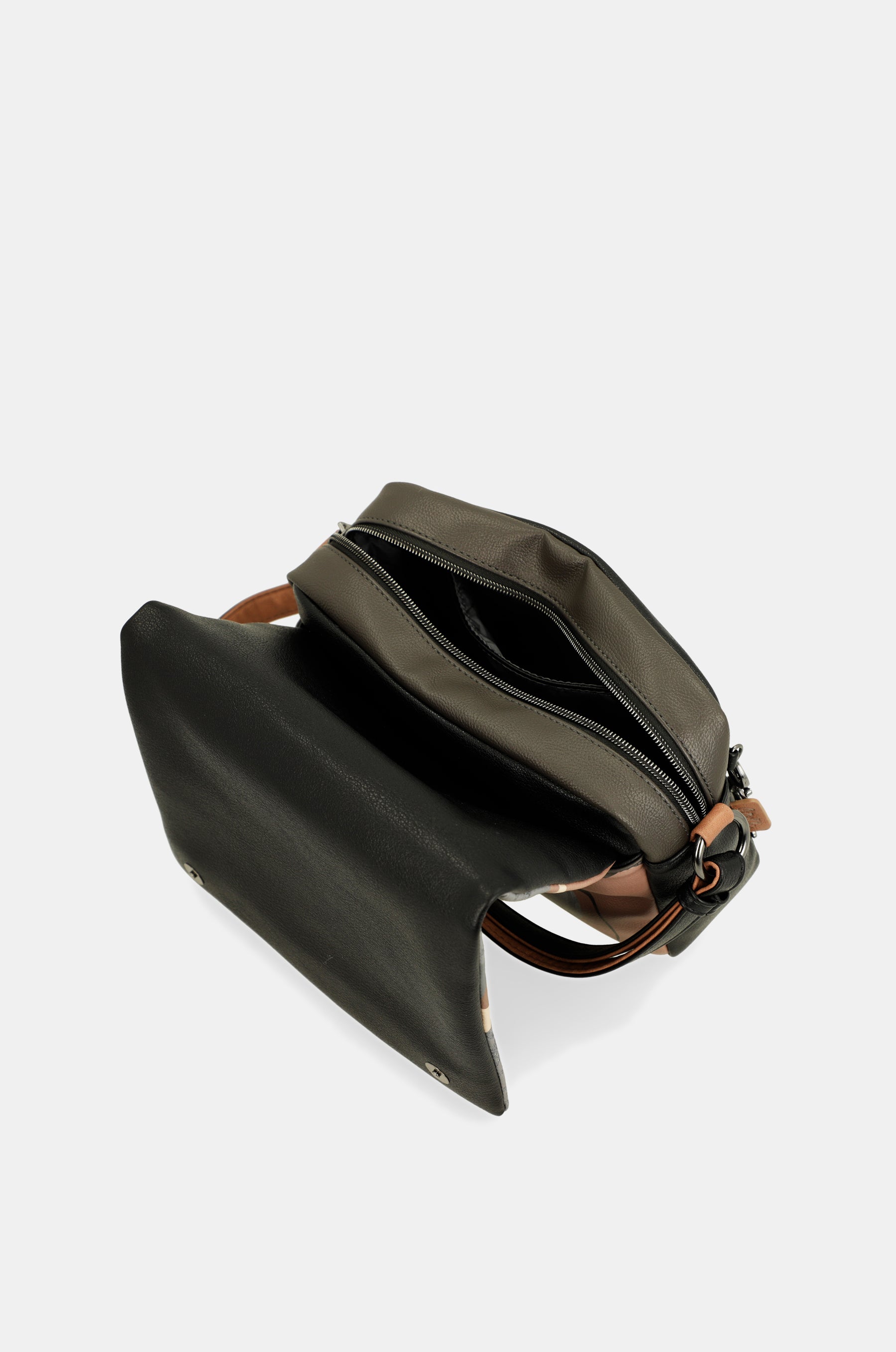 Heartbeat crossbody bag with flap