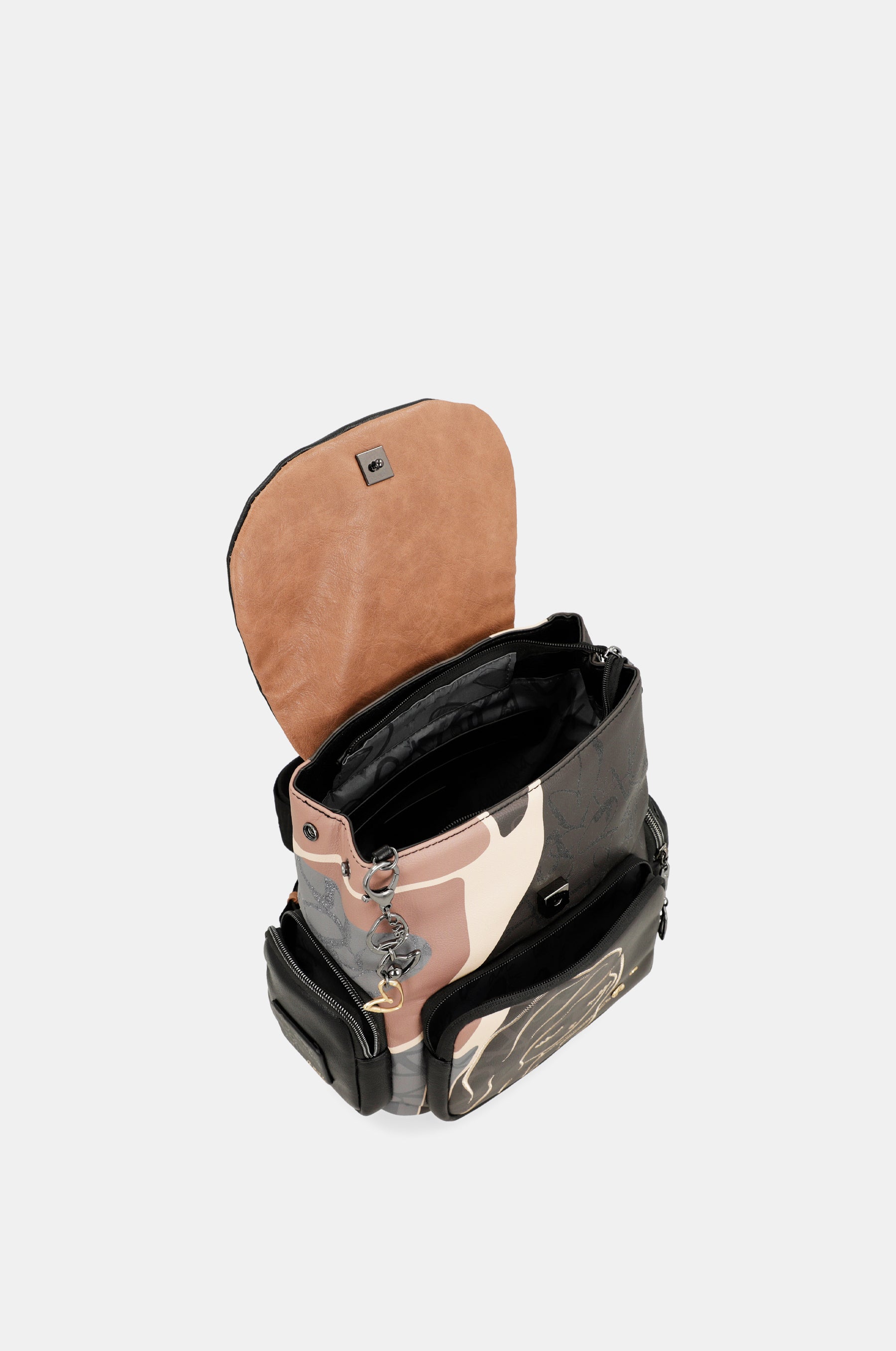 Heartbeat flap backpack