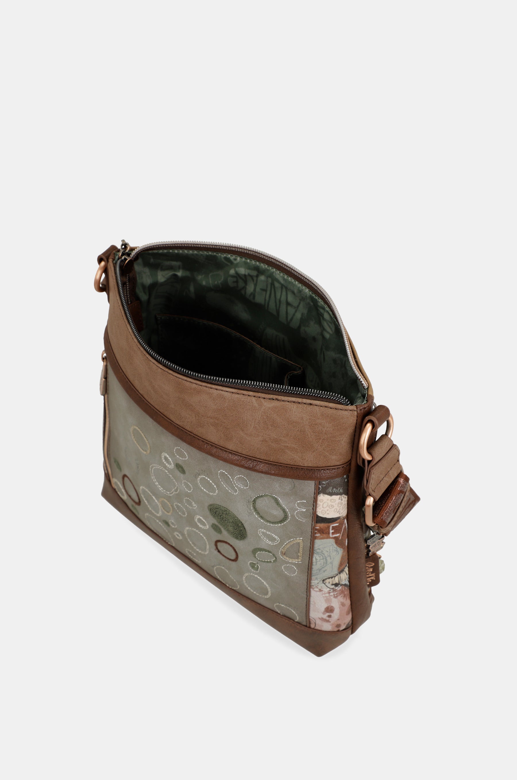 Core 3-compartment medium crossbody bag