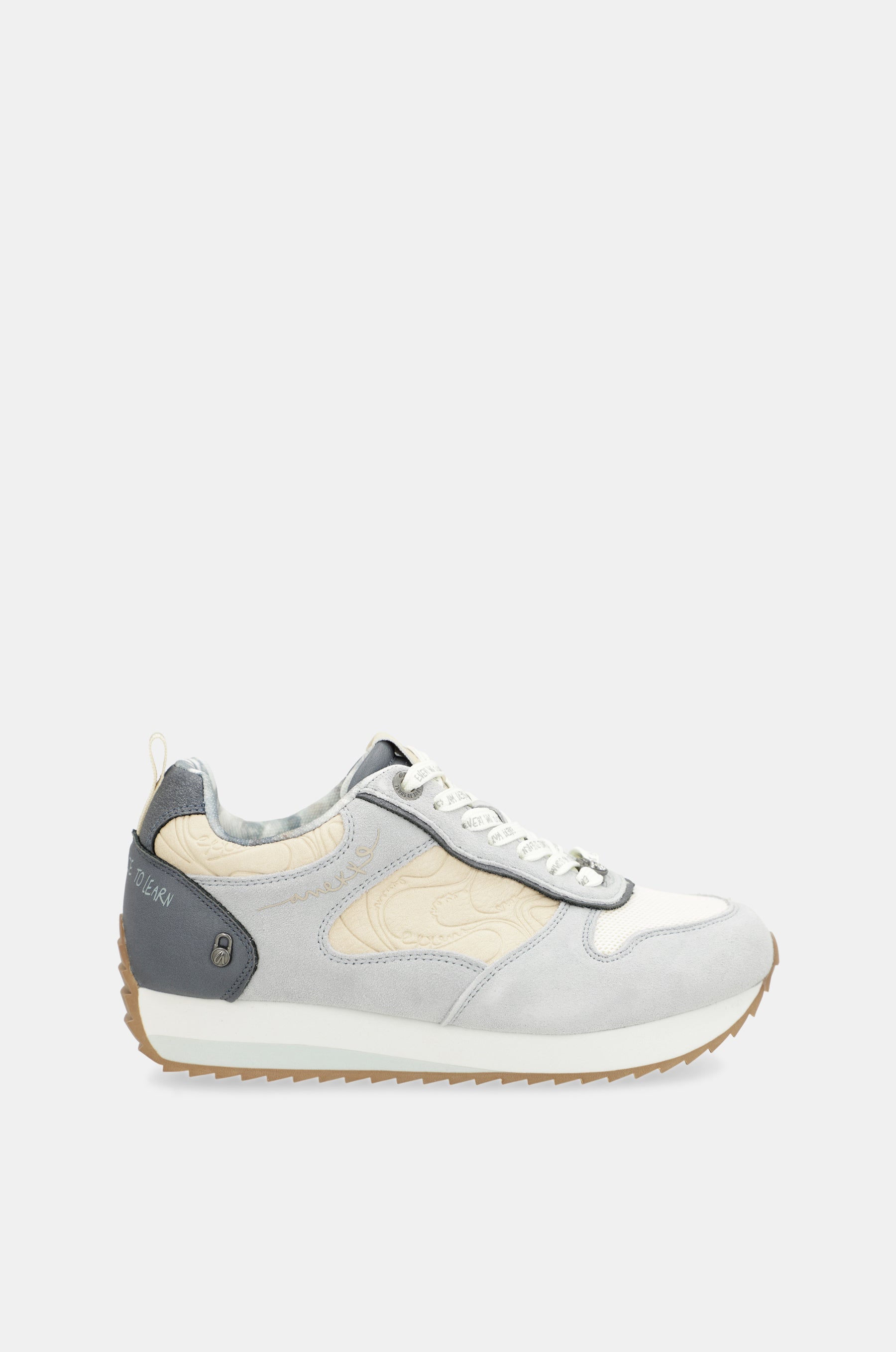 Blue sneakers Whispers