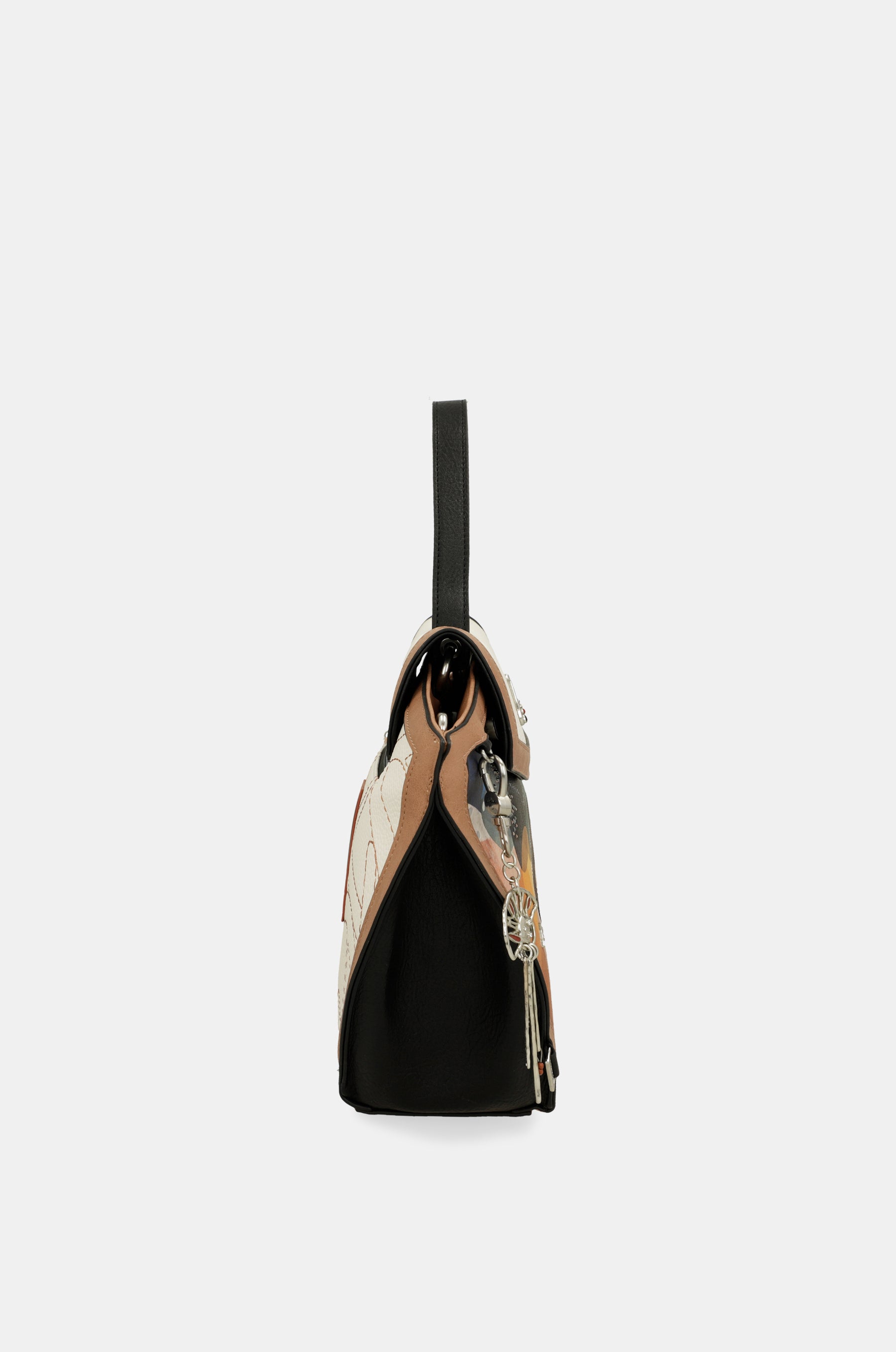 Flap bag Alma