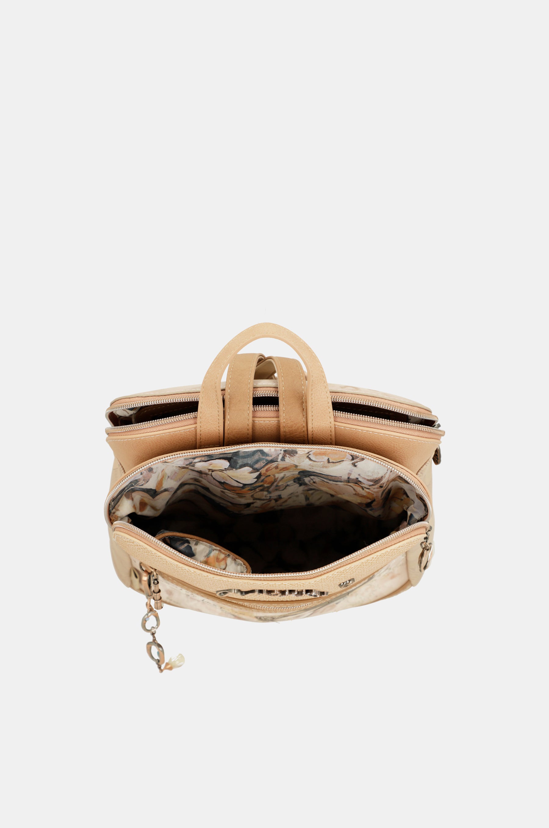 Triple compartment backpack Memories