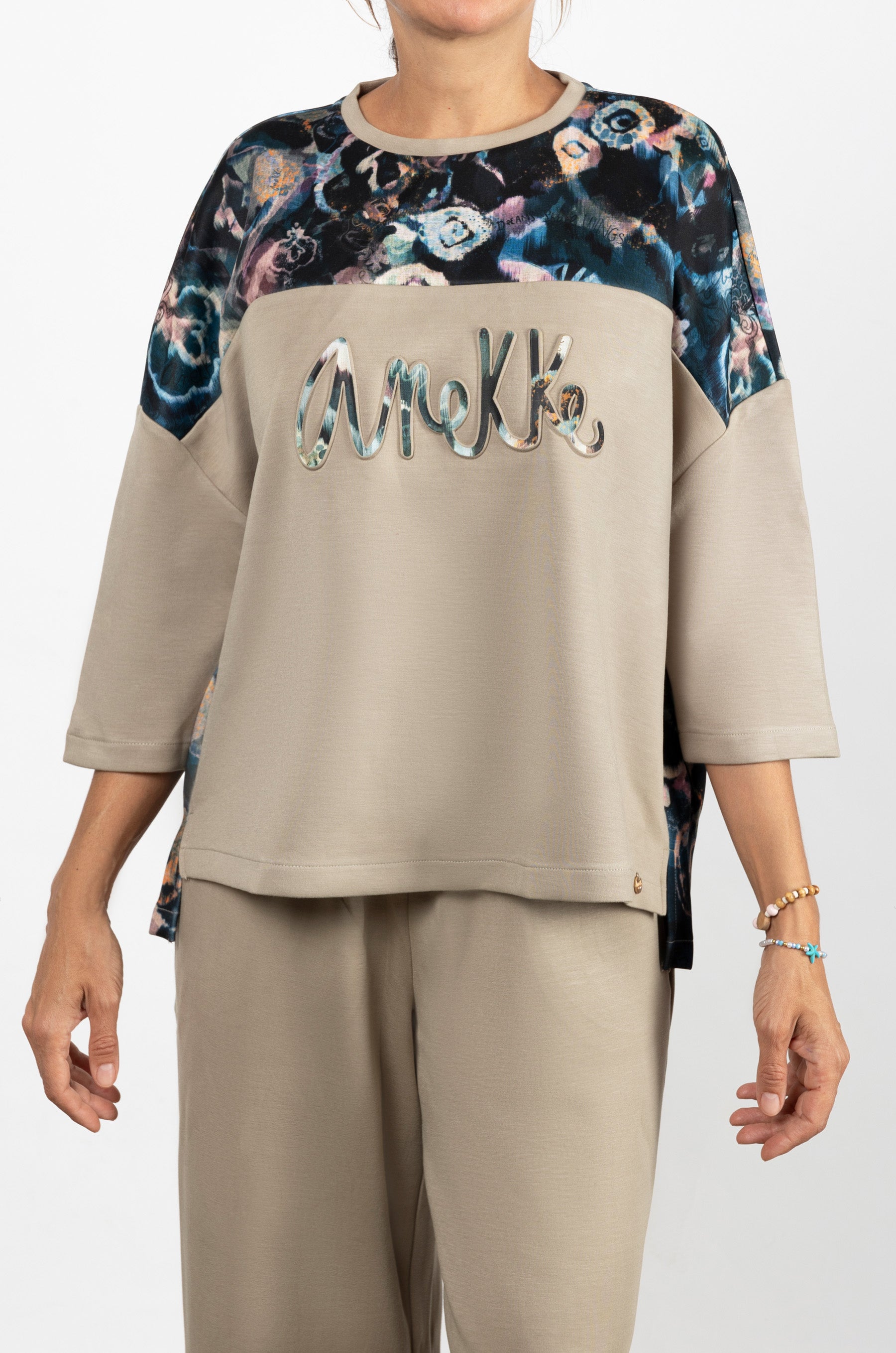 Manifesto sweatshirt