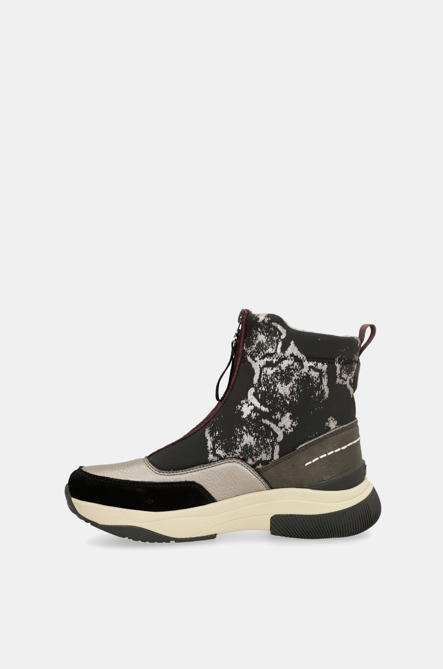 Metallic black sporty ankle boot