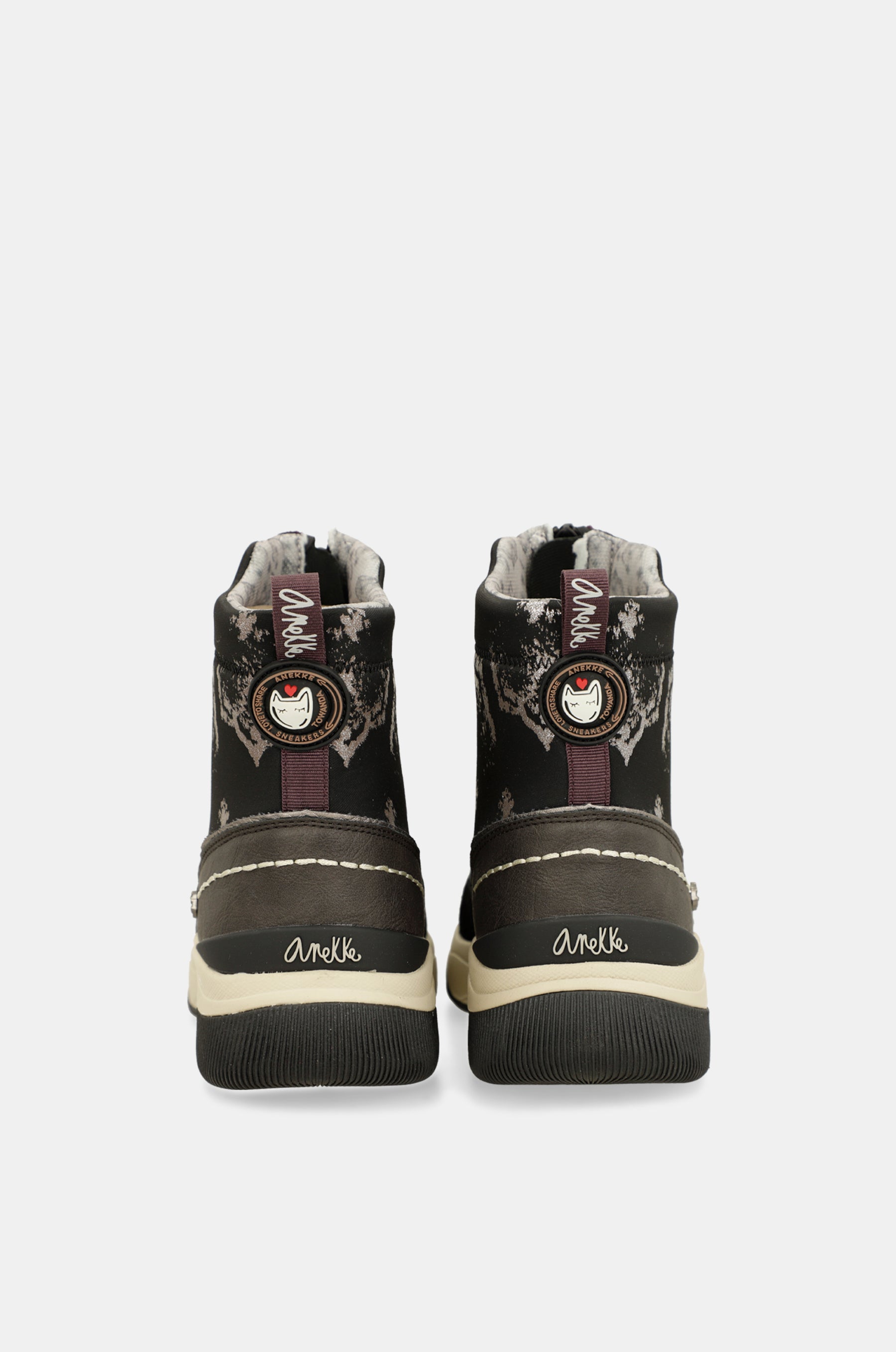 Metallic black sporty ankle boot