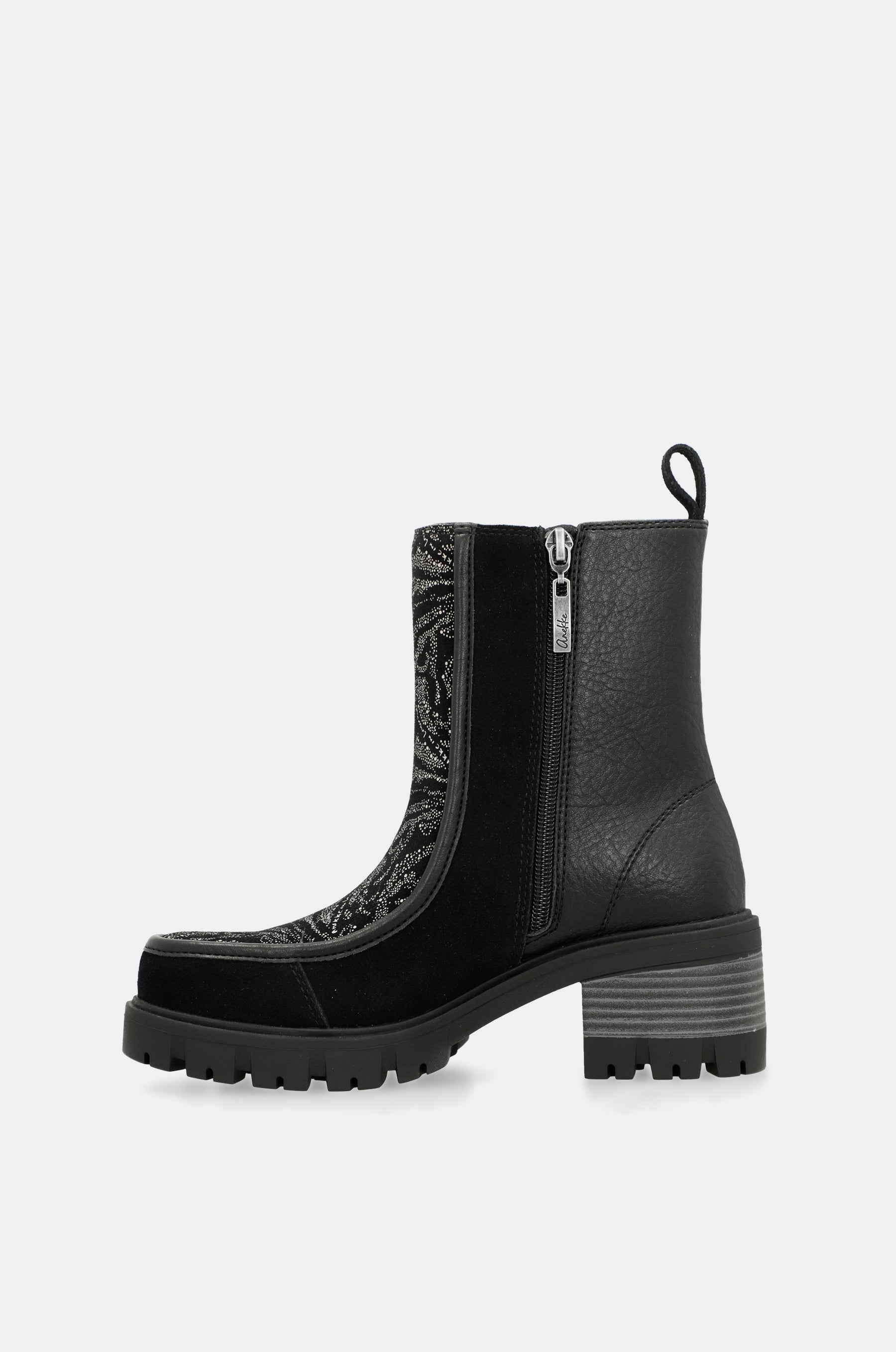 Boutique black ankle boot