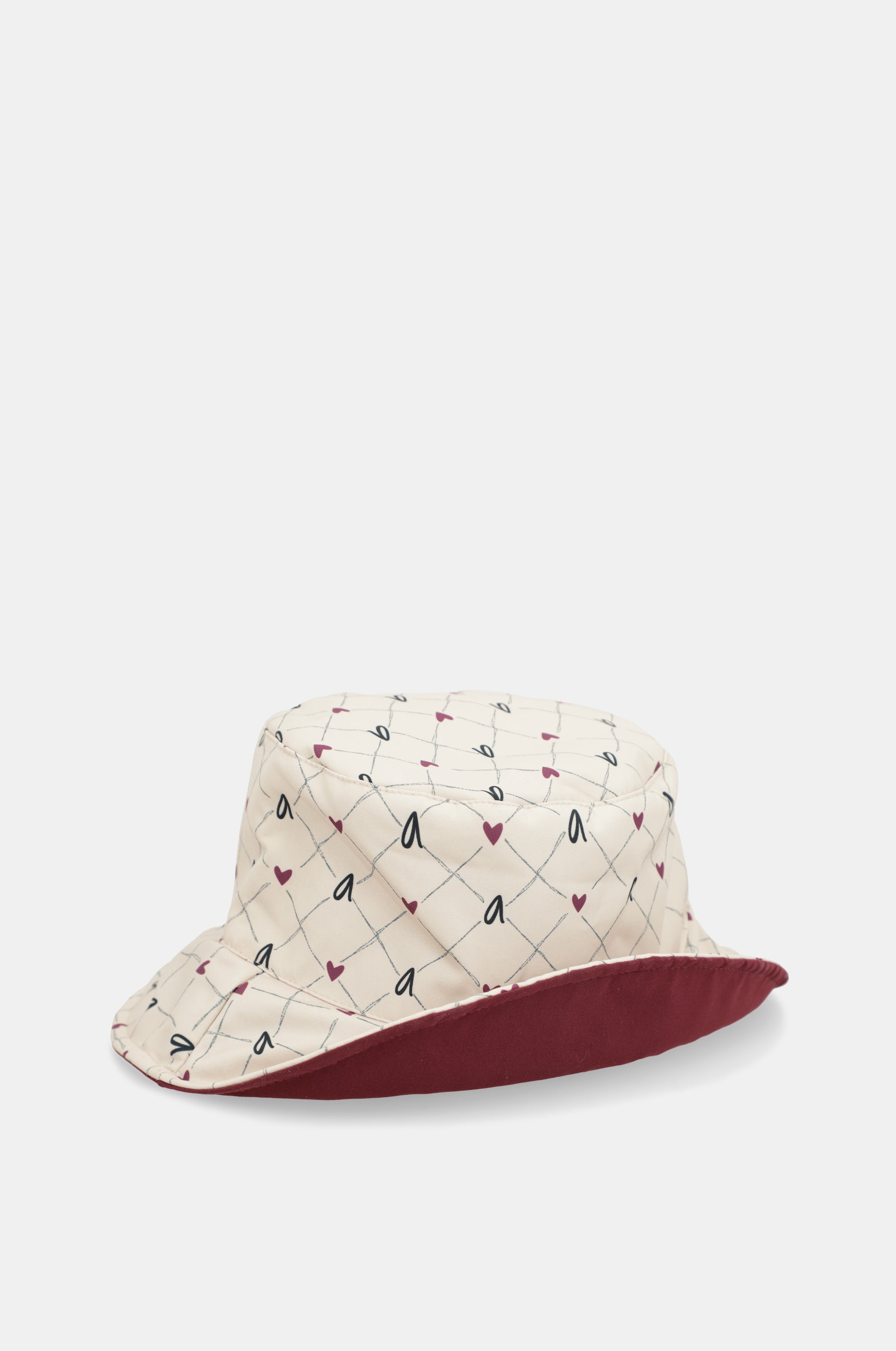 Reversible bucket hat