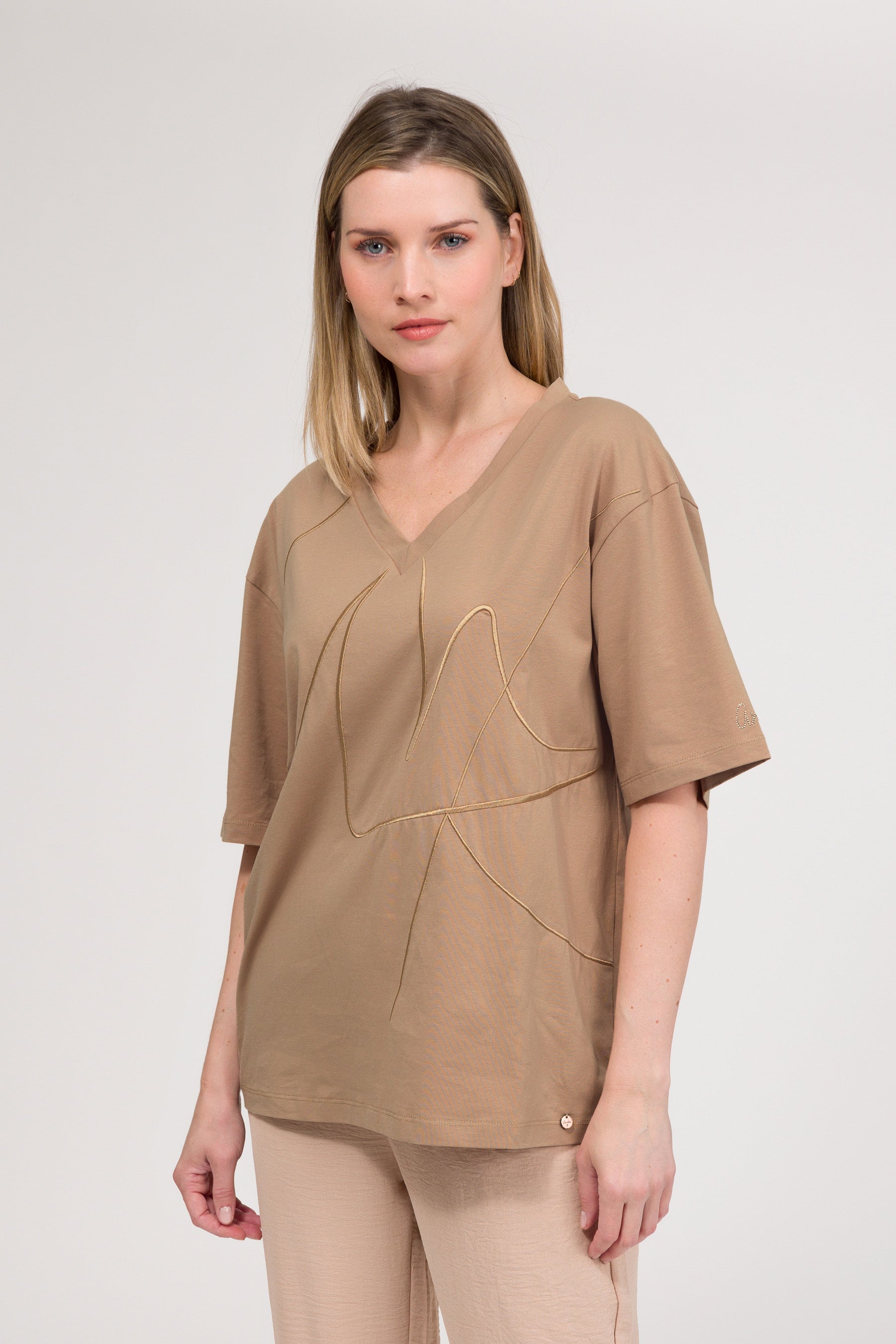 Beige T-shirt