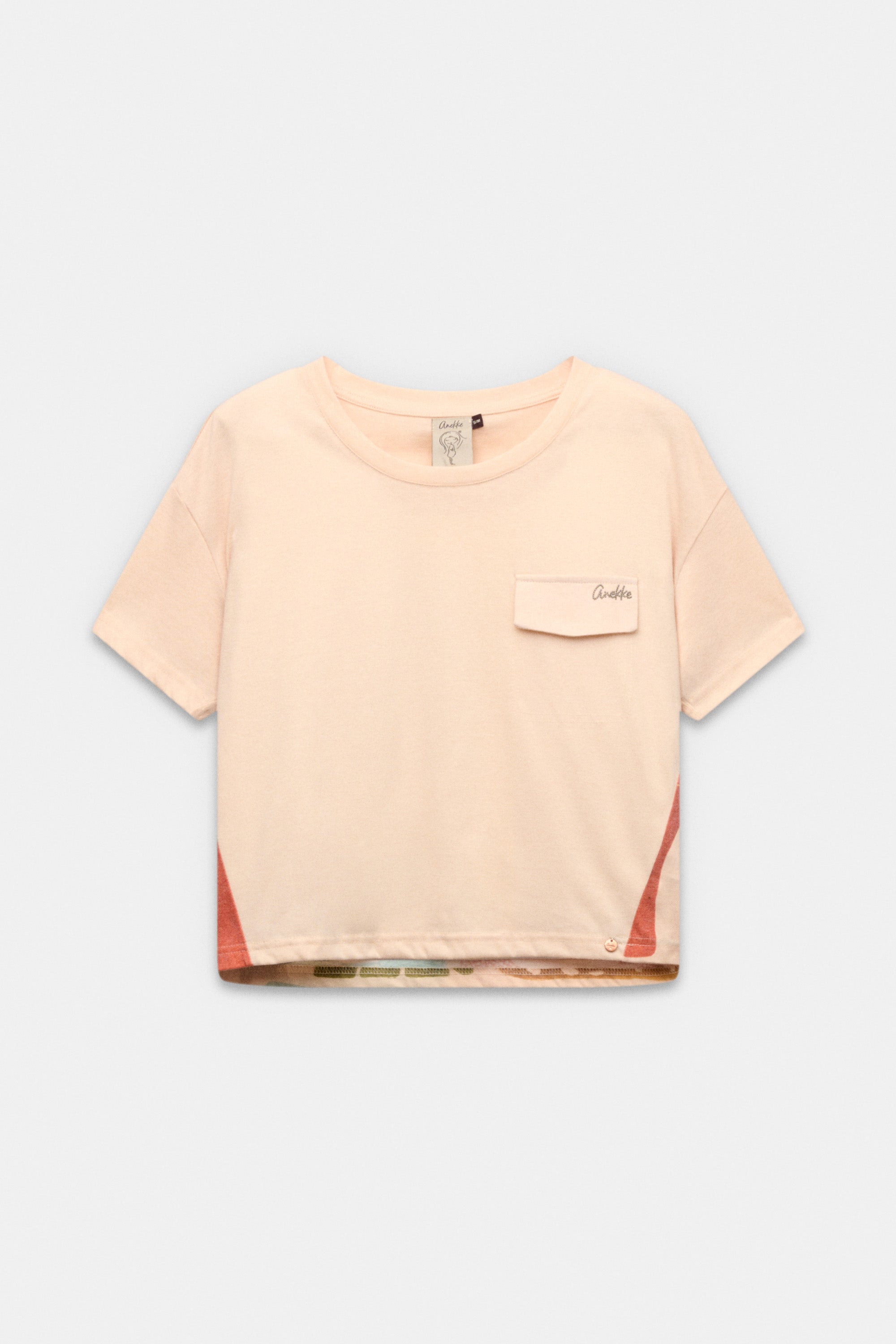 Beige short-sleeve T-shirt