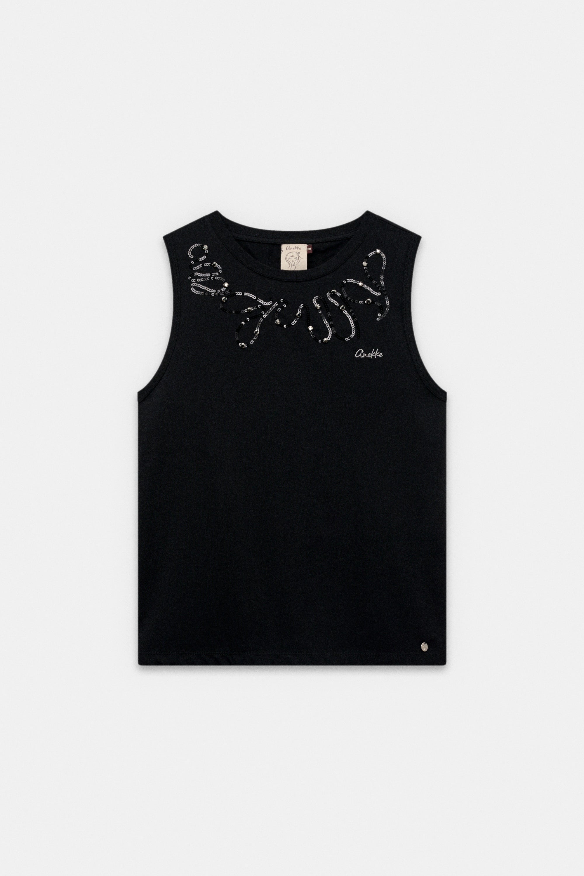 Black sleeveless top