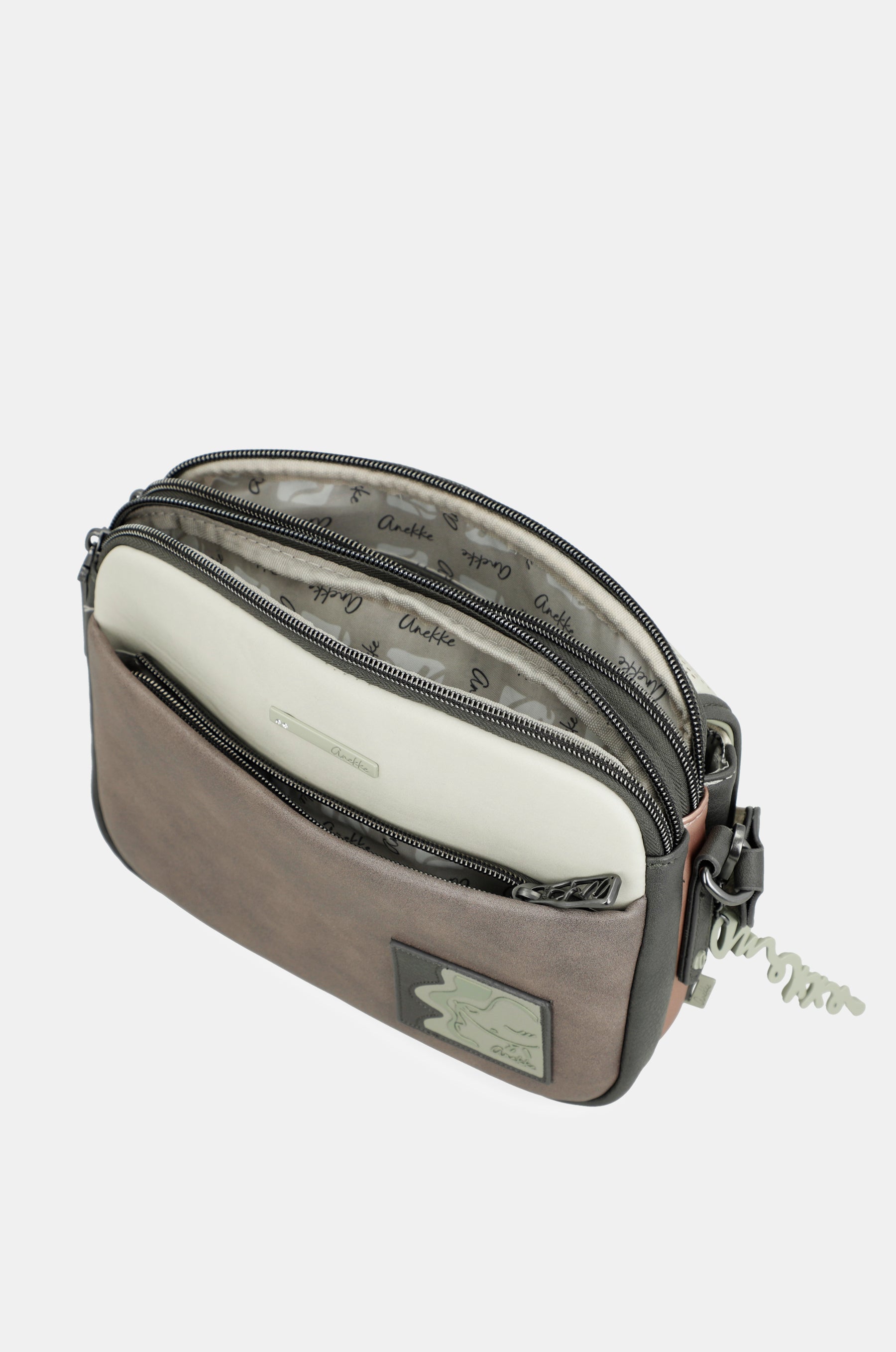 Crossbody bag Symmetra with flap