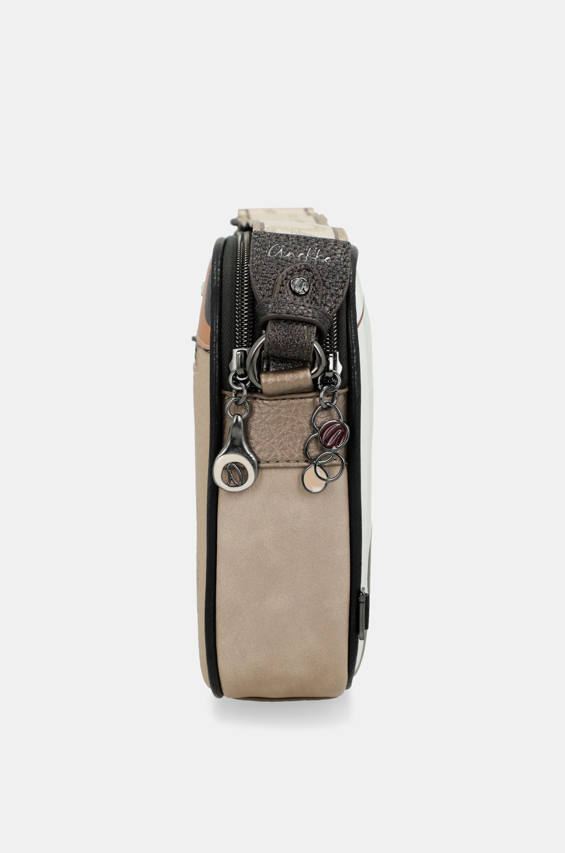 Medium crossbody bag Eikon
