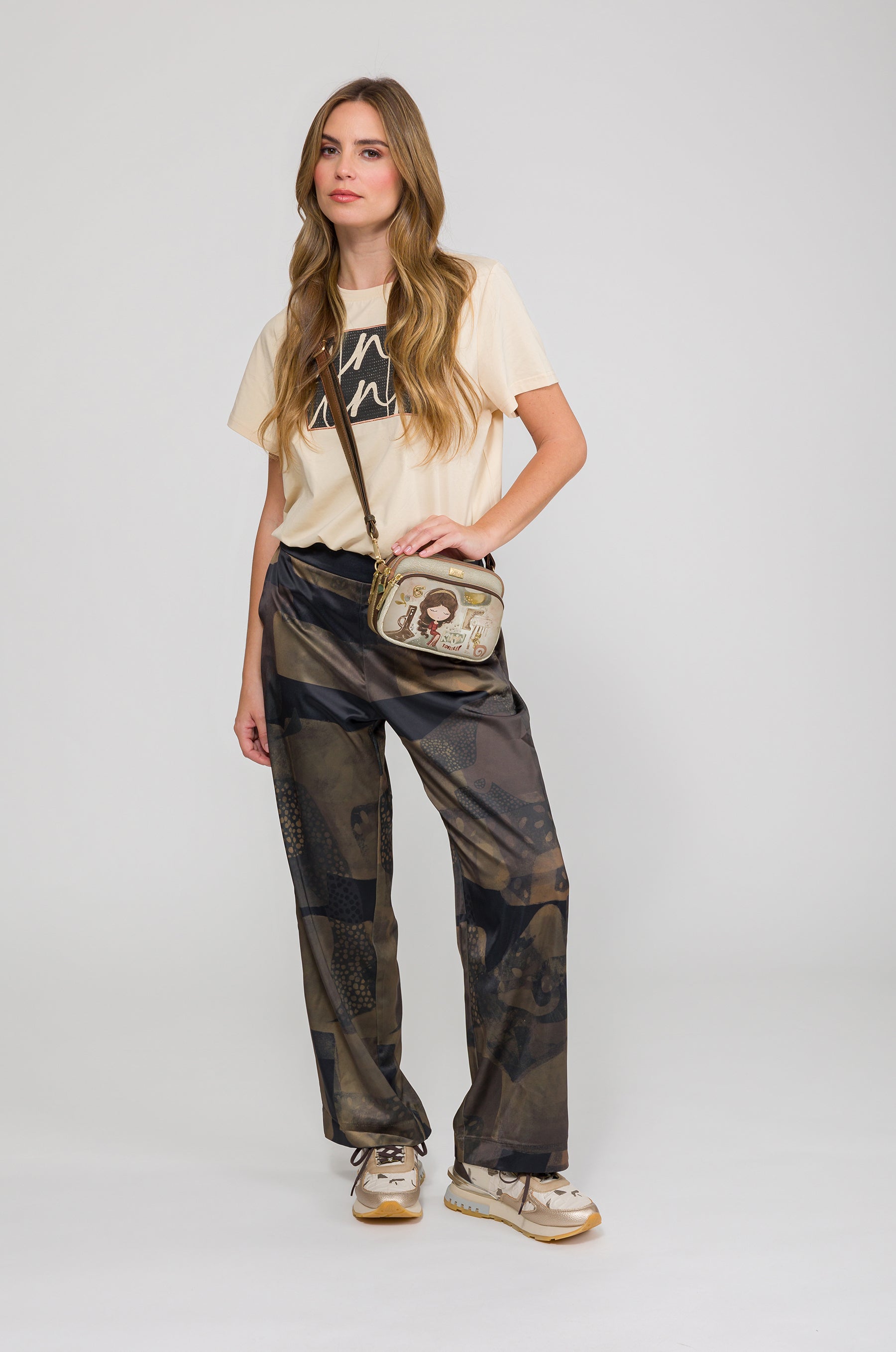 Small triple-compartment crossbody bag Muse