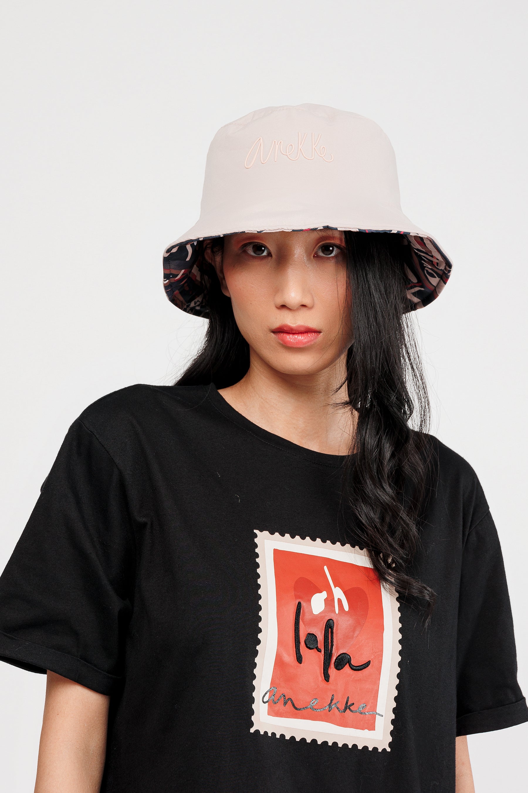 Mademoiselle bucket hat